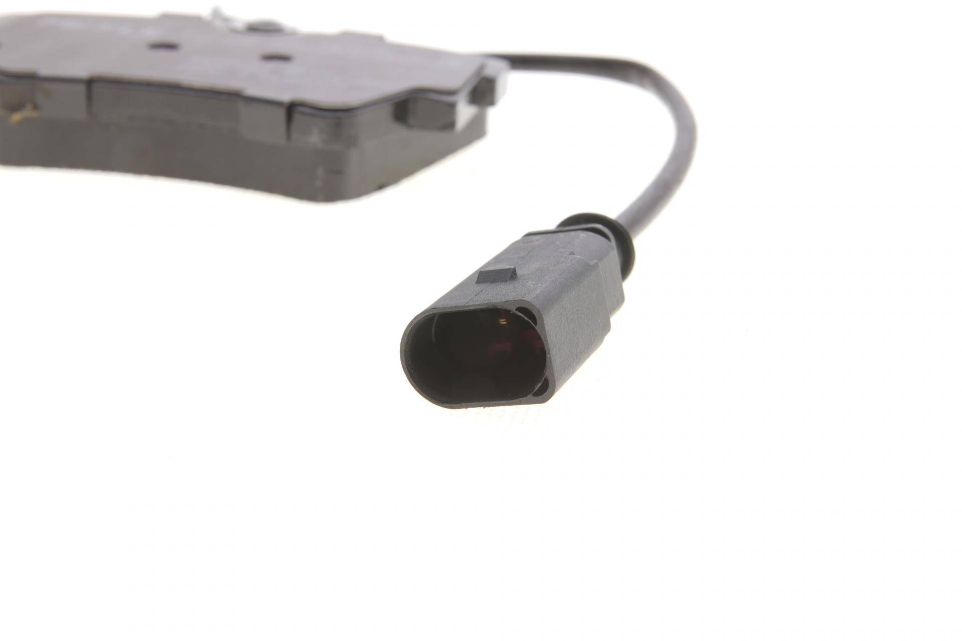 Колодки гальмівні (задні) VW T4 1.8-2.8 90-03 (з датчиком)