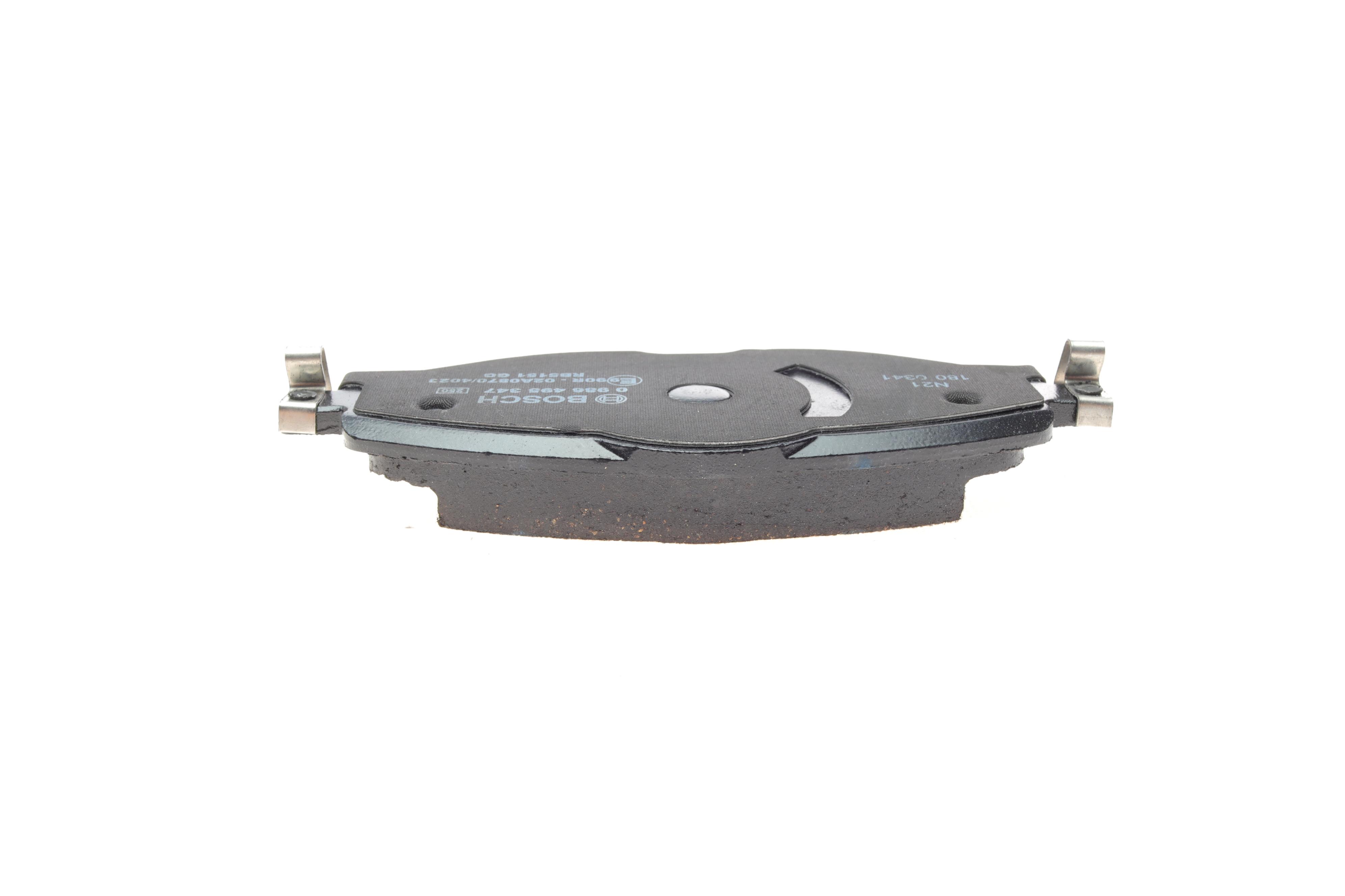 Колодки гальмівні (передні) Audi A3/Q2/Q3/Seat/Skoda Octavia/Kodiaq/VW Golf/Passat B8 12- (+датчик)