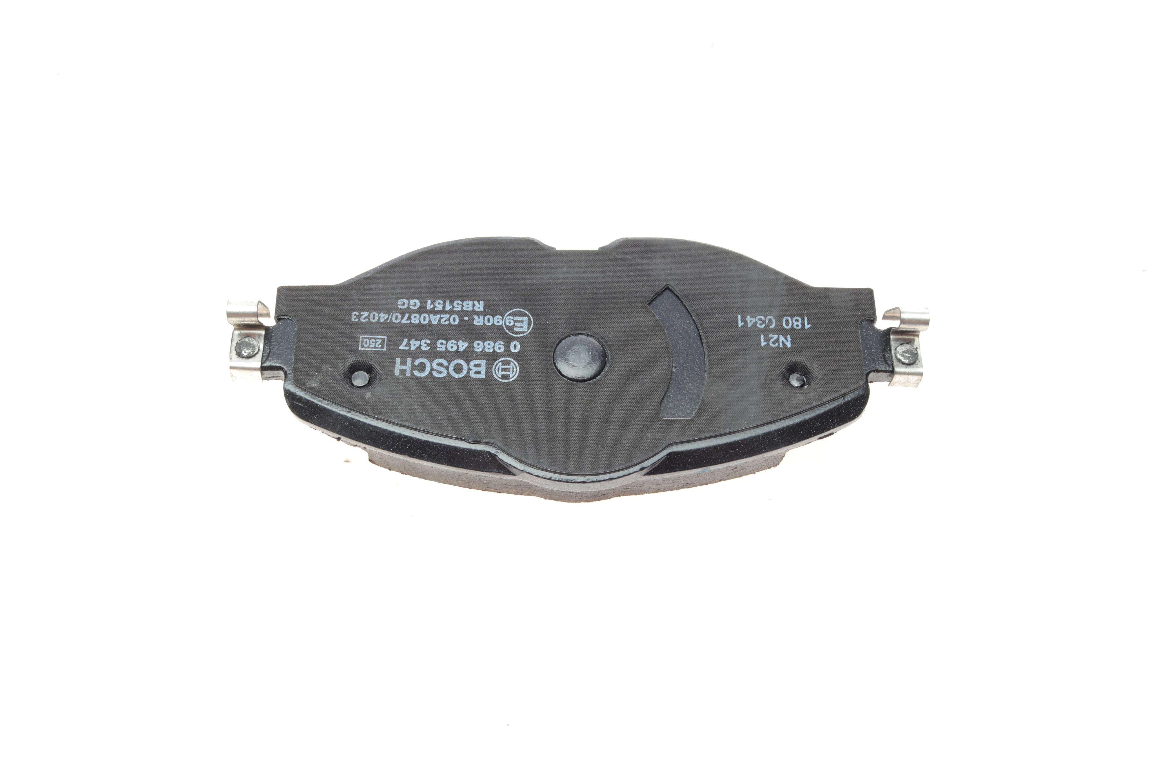 Колодки гальмівні (передні) Audi A3/Q2/Q3/Seat/Skoda Octavia/Kodiaq/VW Golf/Passat B8 12- (+датчик)