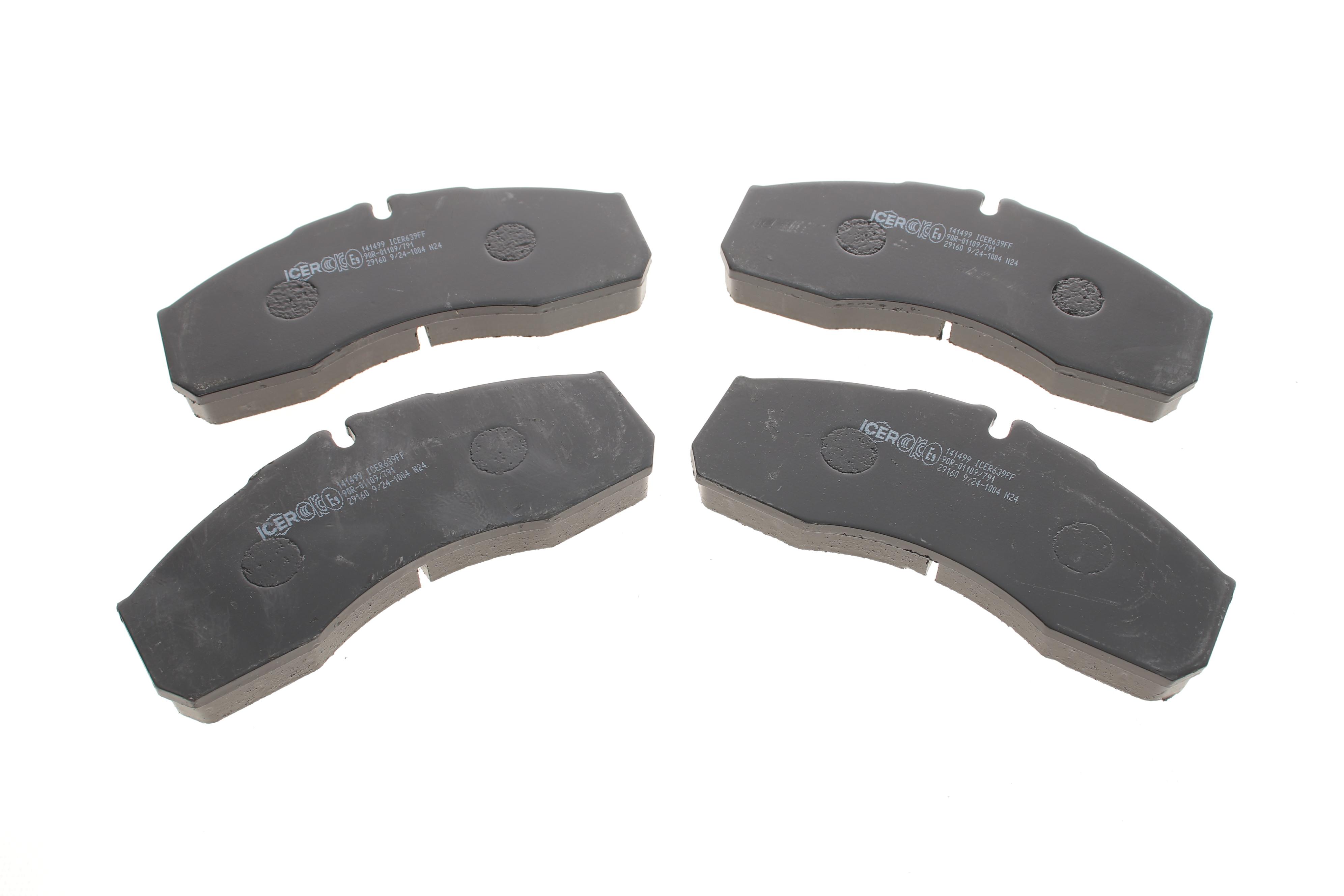 Колодки гальмівні (передні/задні) Renault Master 04-10/Mascott/Iveco Daily 99-06 (з датчиками)