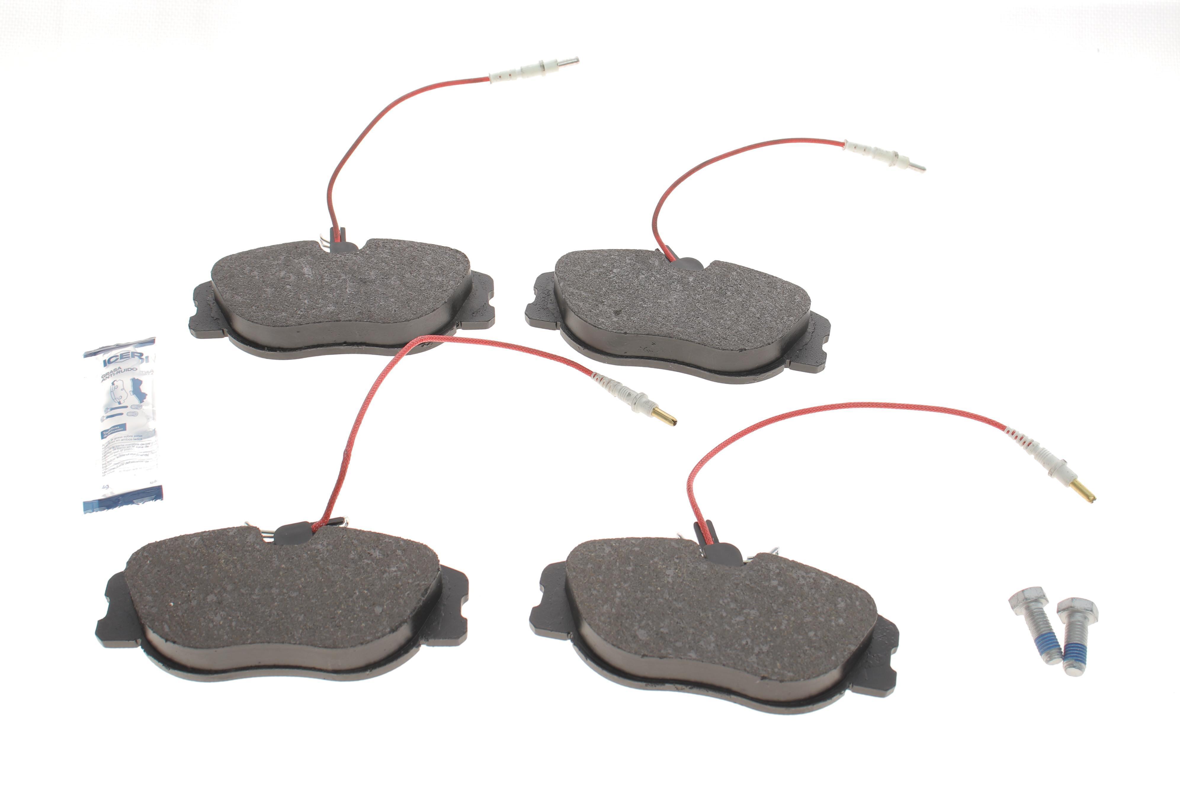 Колодки гальмівні (передні) Citroen Jumpy/Evasion/Fiat Scudo/Peugeot Expert/806 95-06 (+датчики)