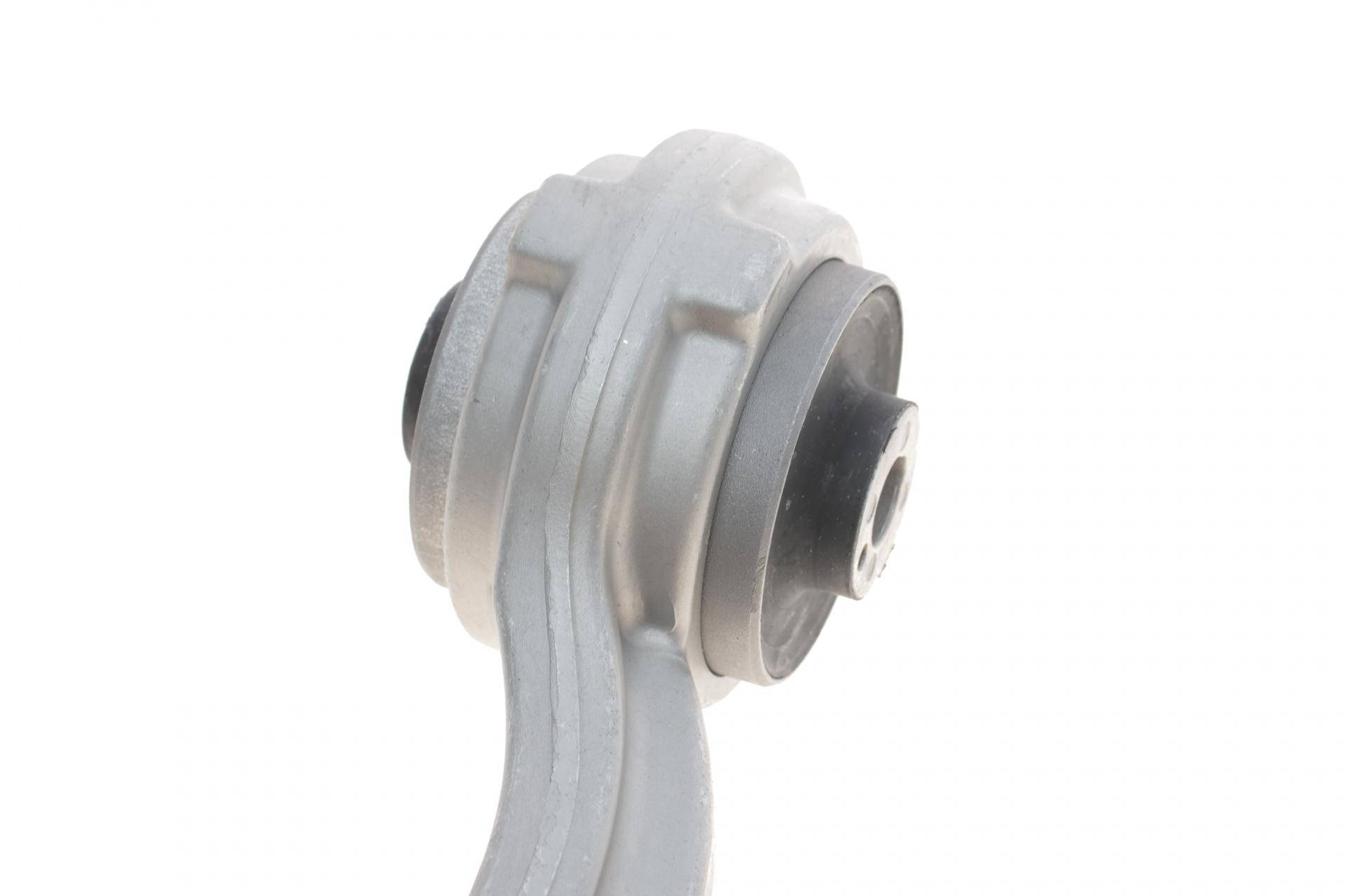 Важіль підвіски (передній/знизу/спереду) (R) MB C/E/SLK 07-