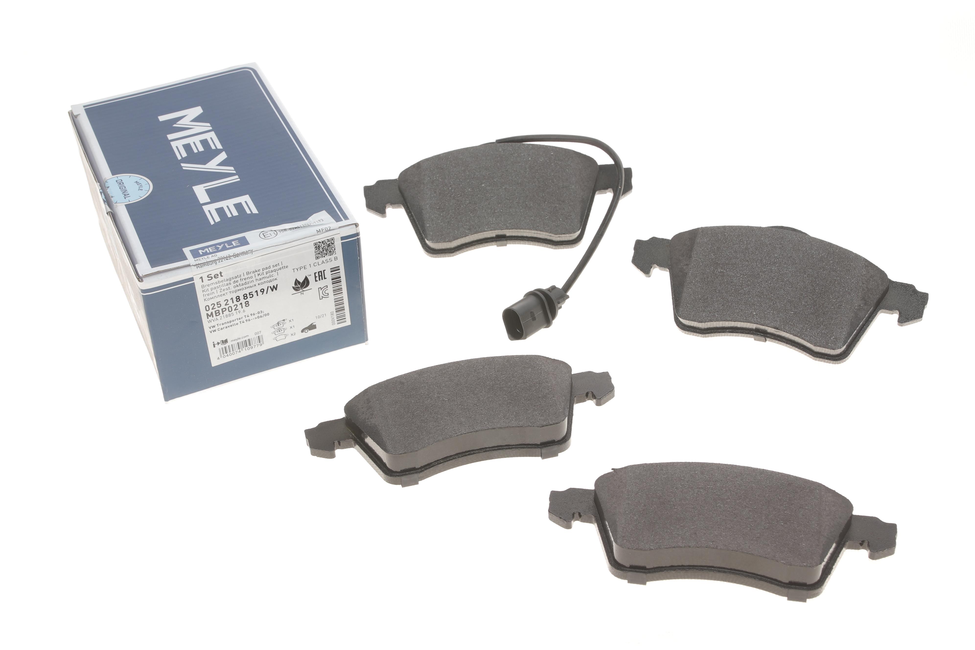 Колодки гальмівні (передні) VW T4 90-03 R15 (з датчиком)