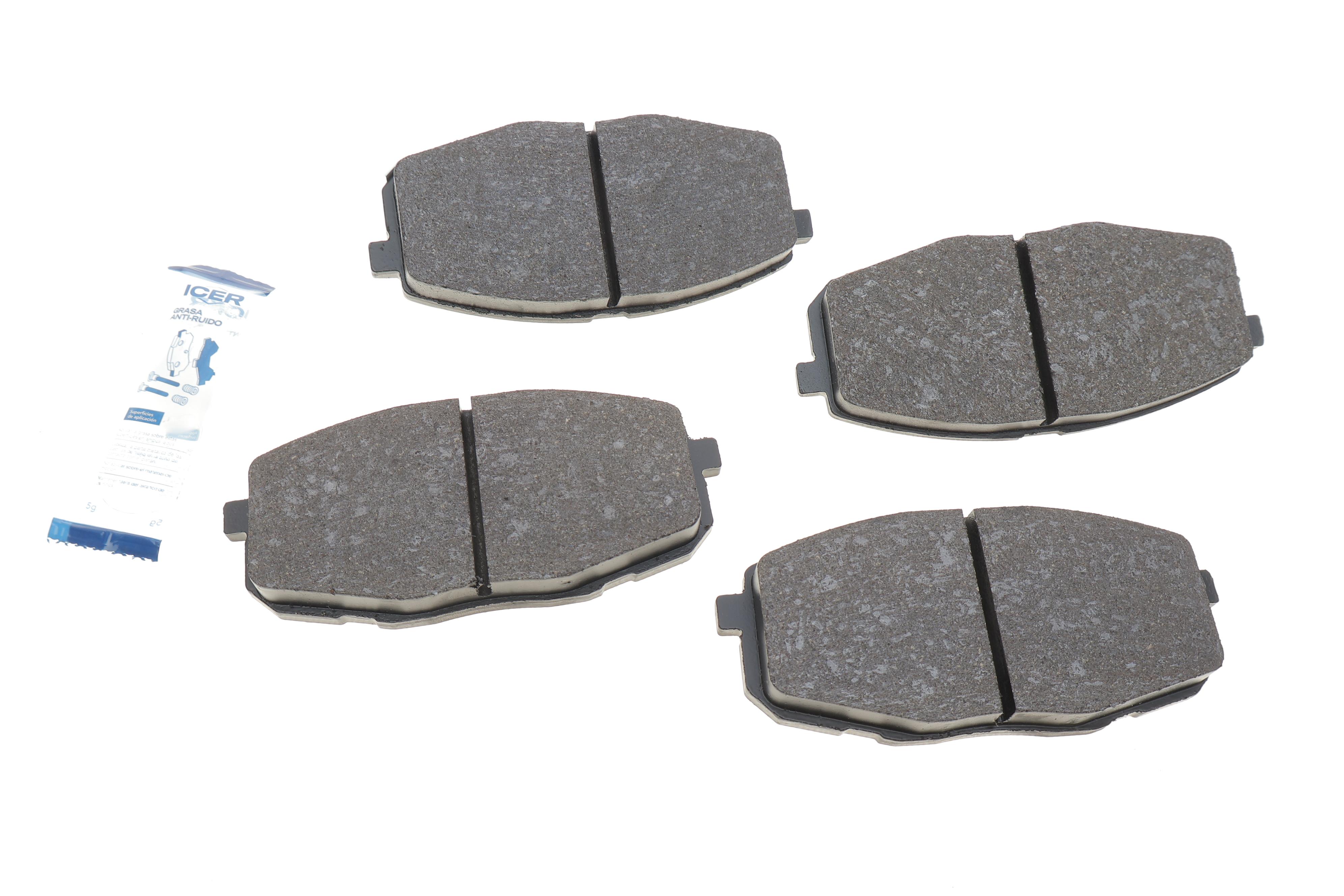 Колодки гальмівні (передні) Hyundai i30 07-12/Kia Cee'd 06-/Carens 02-/Cerato 09-/Soul 14-