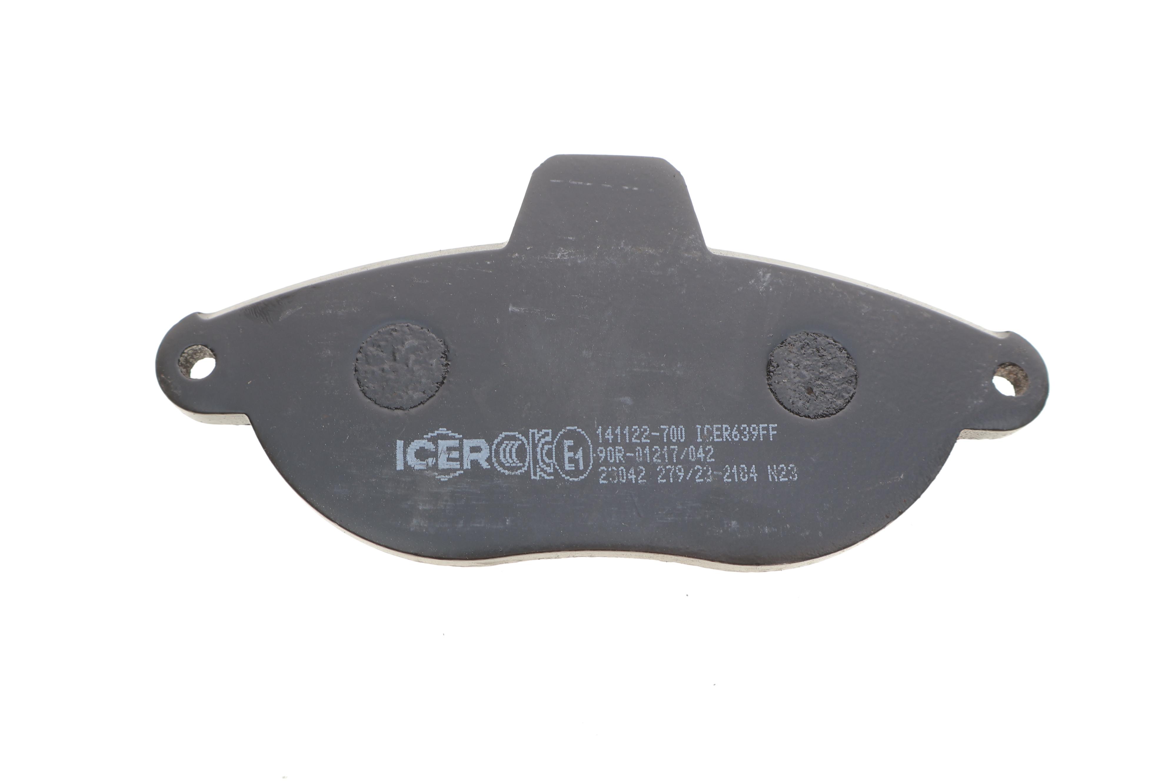 Колодки гальмівні (передні) Citroen Jumpy/Fiat Scudo/Ulysse/Peugeot Expert/806 95-06 (+датчики)