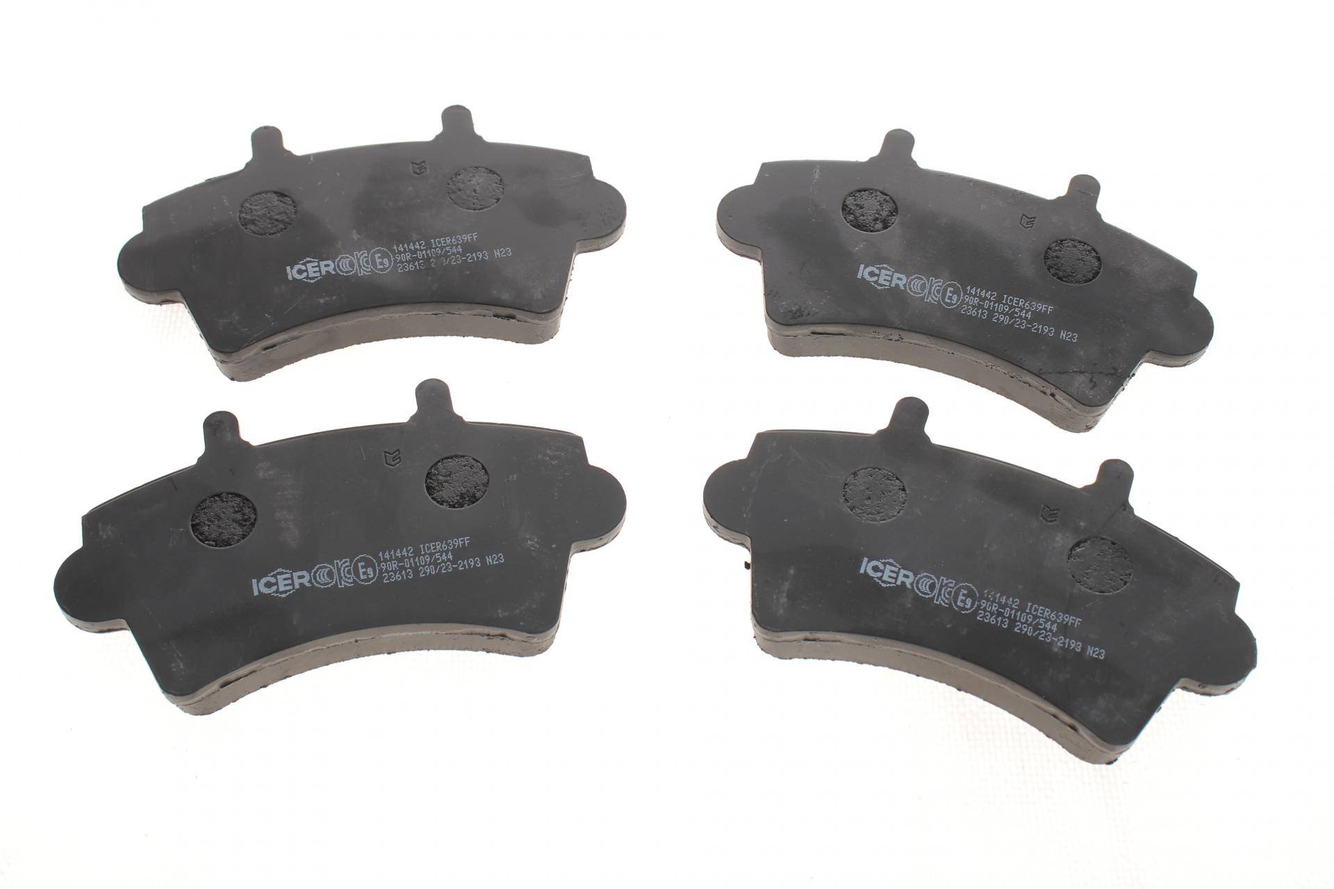 Колодки гальмівні (передні) Renault Master II/Opel Movano 98-/Nissan Interstar 02-