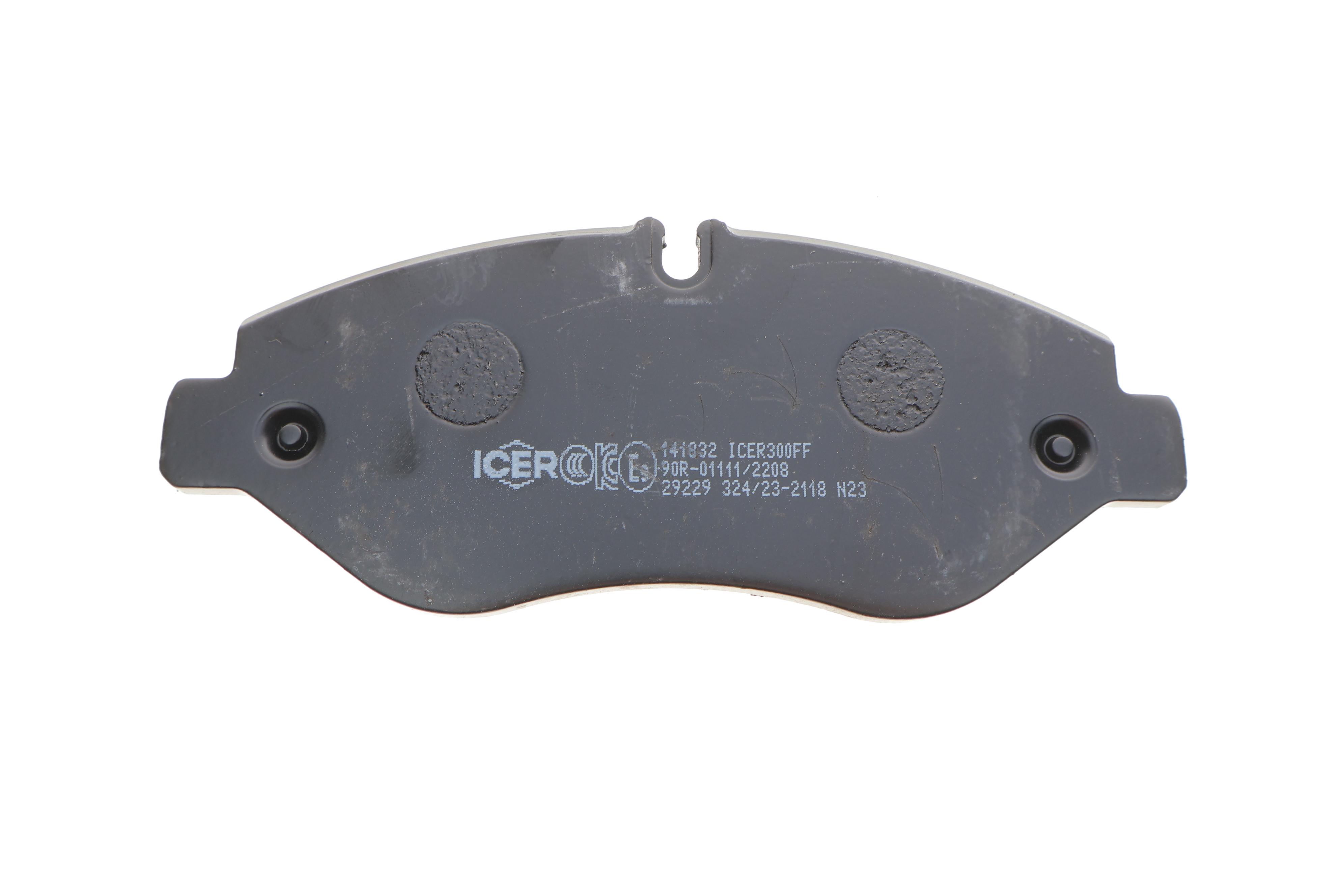 Колодки гальмівні (передні) Iveco Daily III/IV/V/VI 99-/Line 14-/City's 14-16