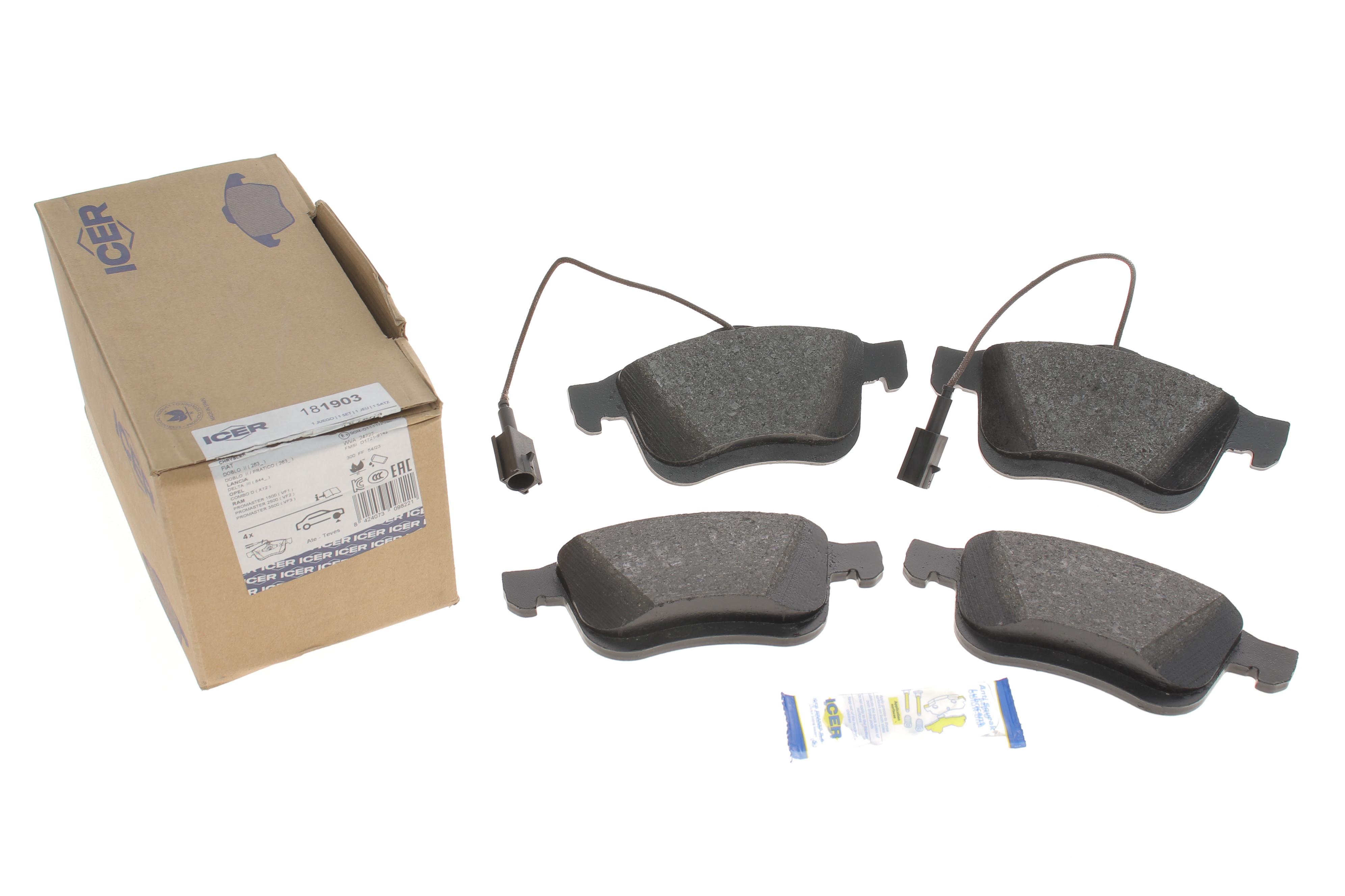 Колодки гальмівні (передні) Fiat Doblo 01-/10-/Opel Combo 12- (+датчики)