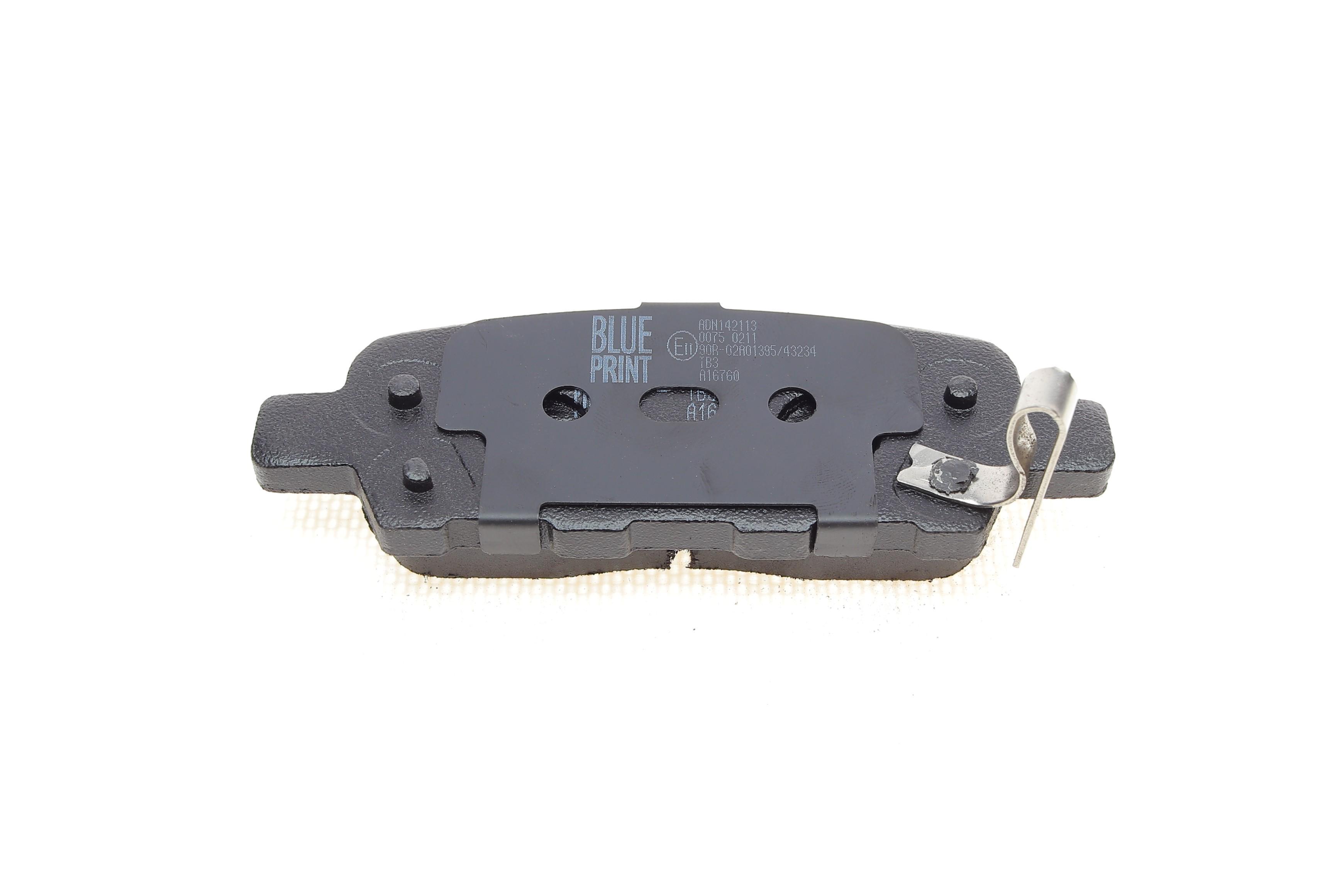 Колодки гальмівні (задні) Nissan Juke/Leaf/Cube 10-/Murano/Teana 08-14/X-Trail/Tiida/Pulsar 13-