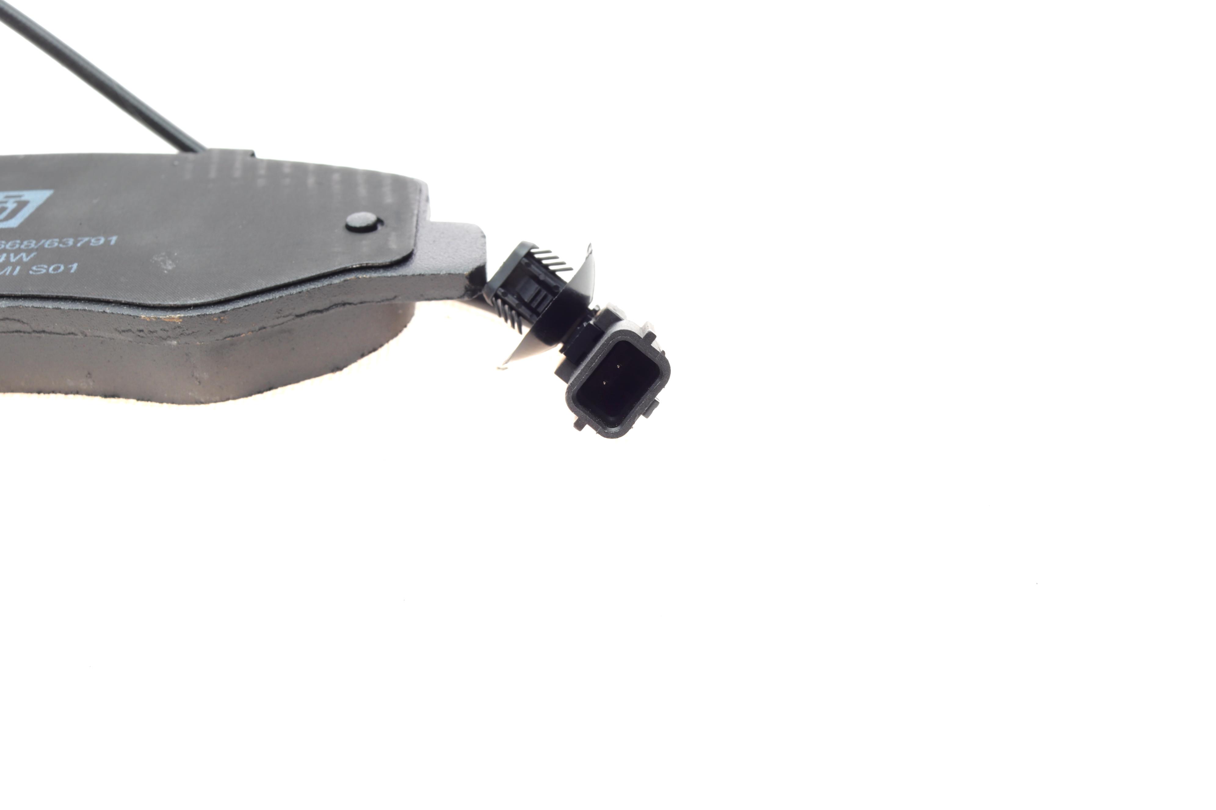 Колодки гальмівні (задні) Renault Master 10- (спарка) (з датчиком)