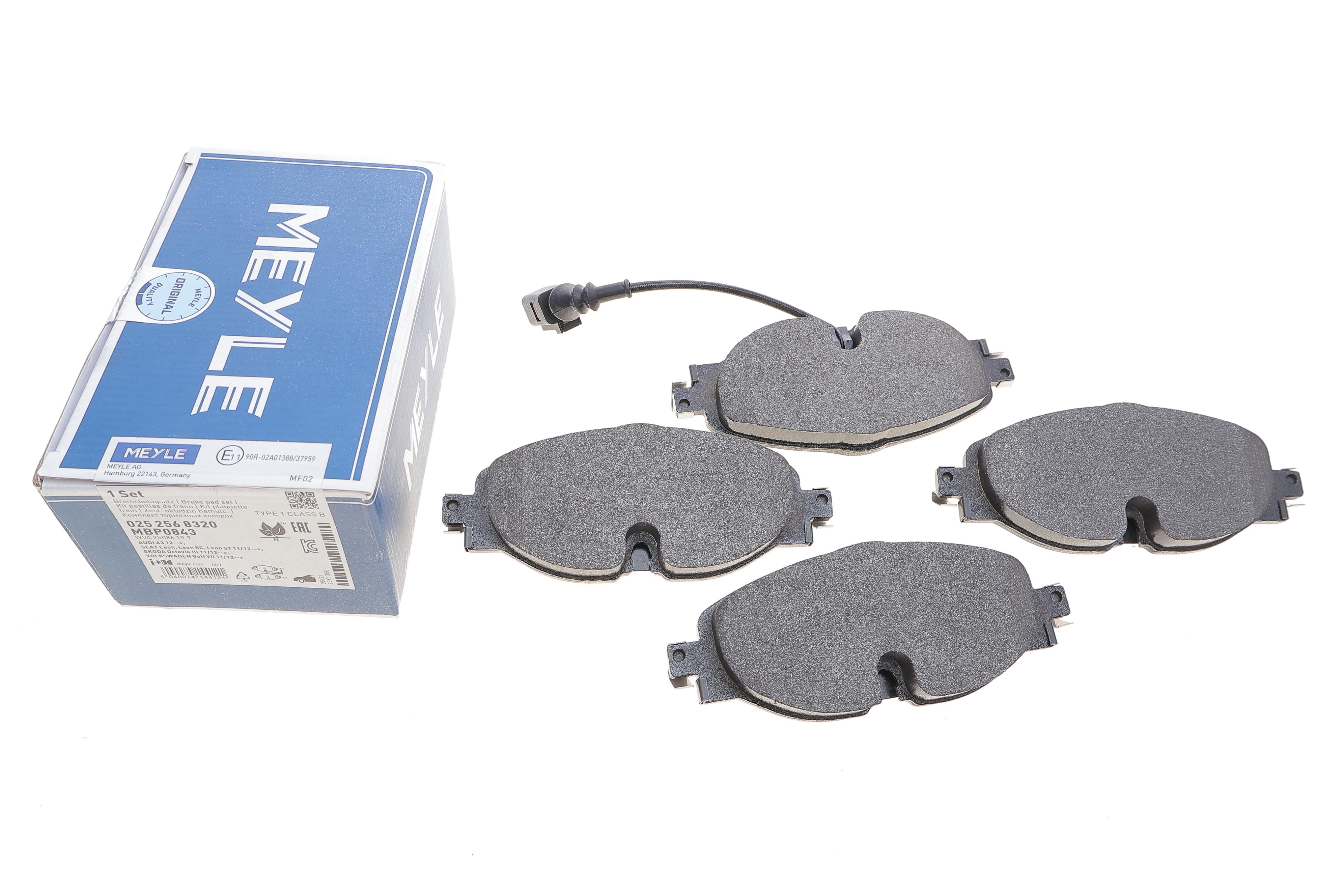 Колодки гальмівні (передні) VW Caddy IV/Golf VII/Passat B8/Skoda Octavia/Seat Leon 12- (з датчиком)