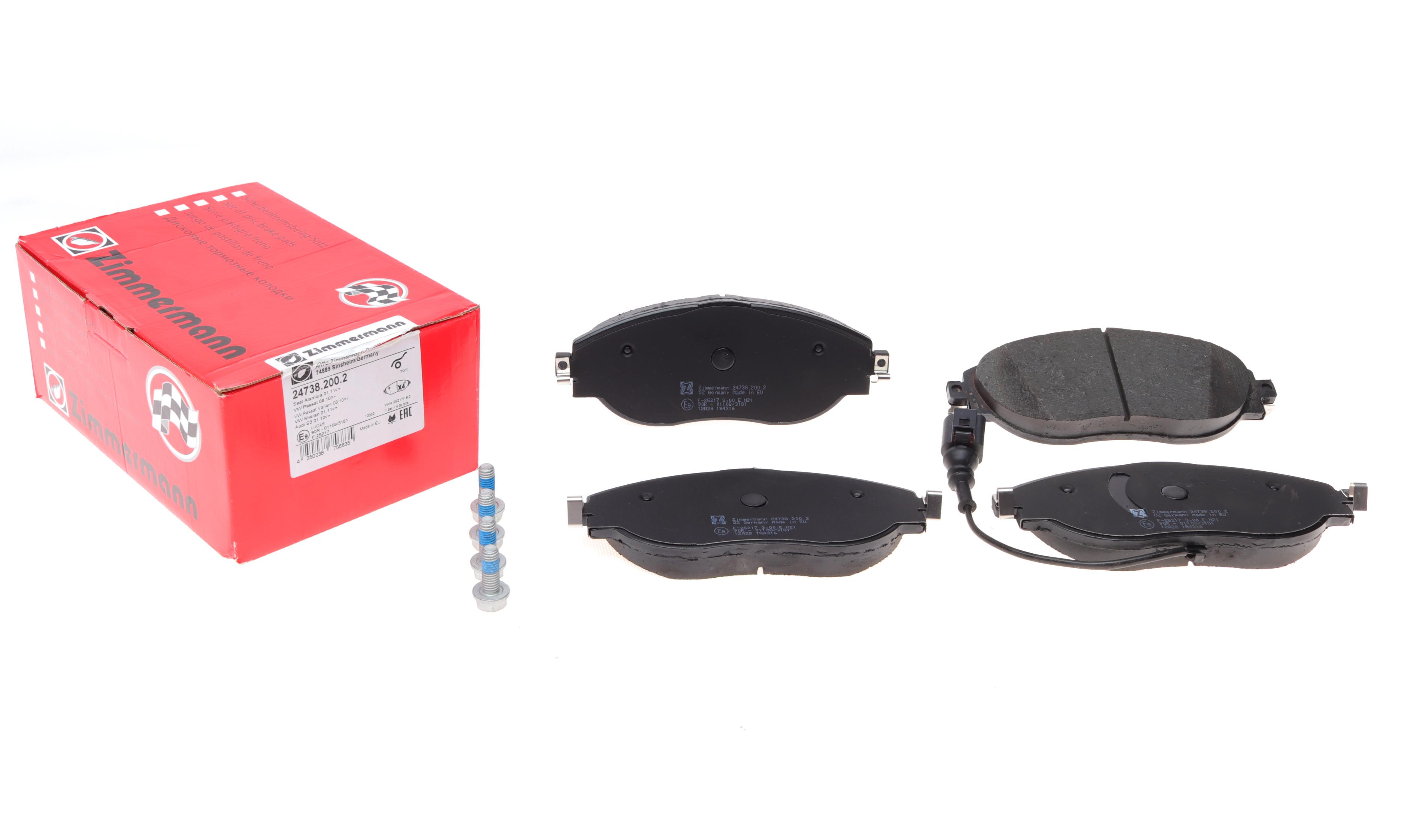 Колодки гальмівні (передні) Audi A3/Skoda Octavia III/VW Passat/Golf 13- (TRW) (з датчиком)