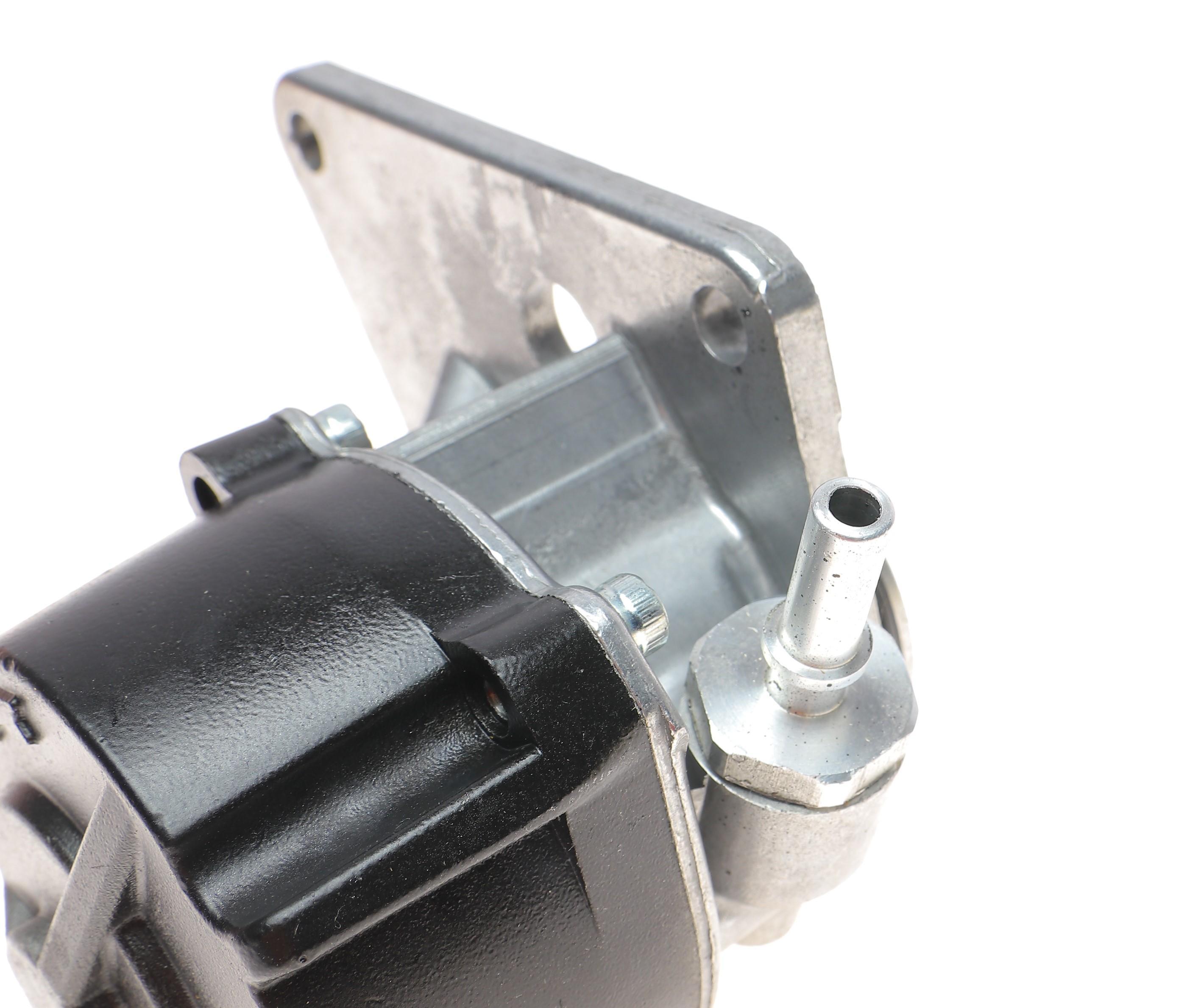 Насос вакуумний Citroen Berlingo 1.9D 00-