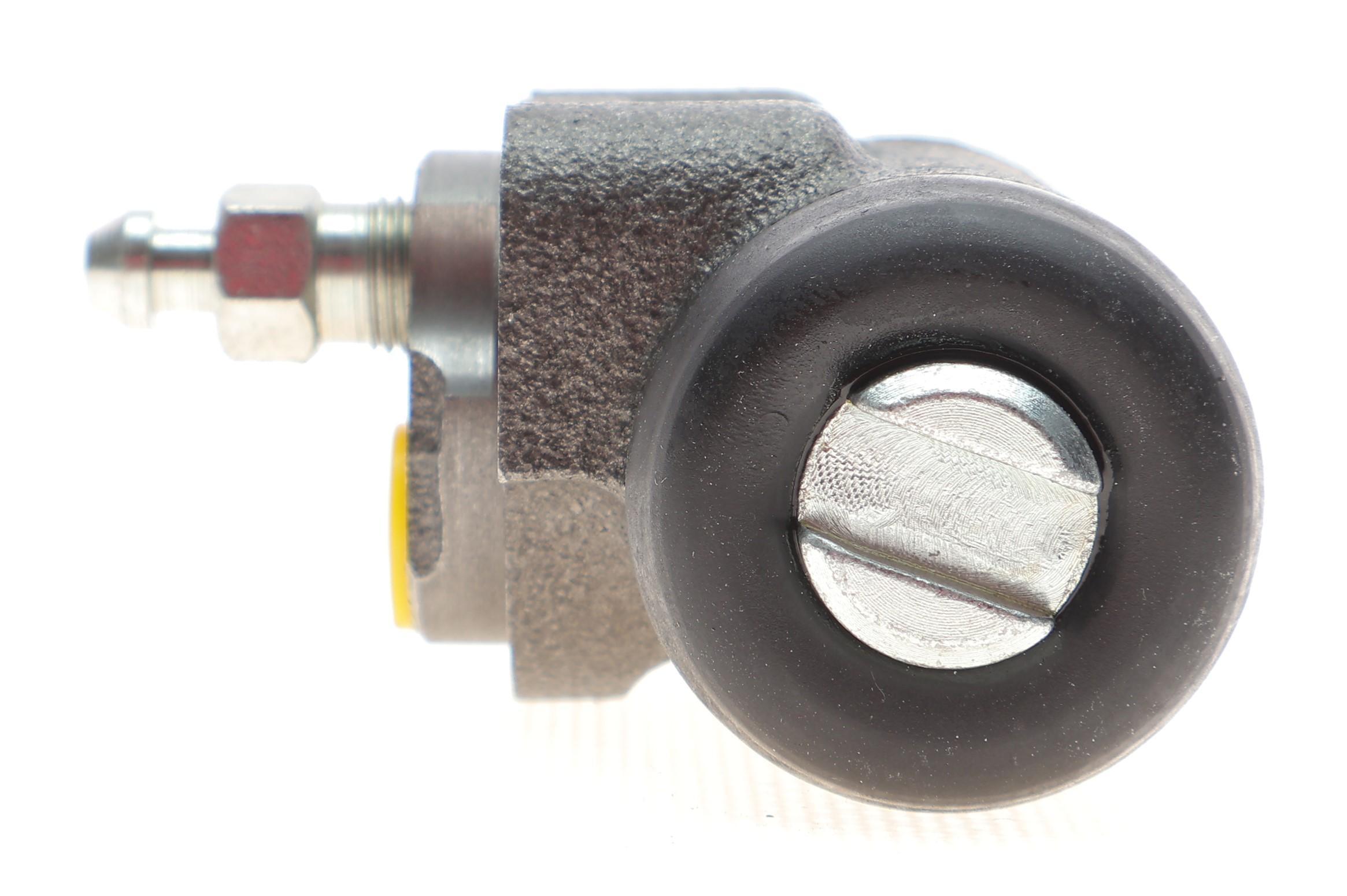 Циліндр гальмівний (задній) Mitsubishi L200 86-07 (R)