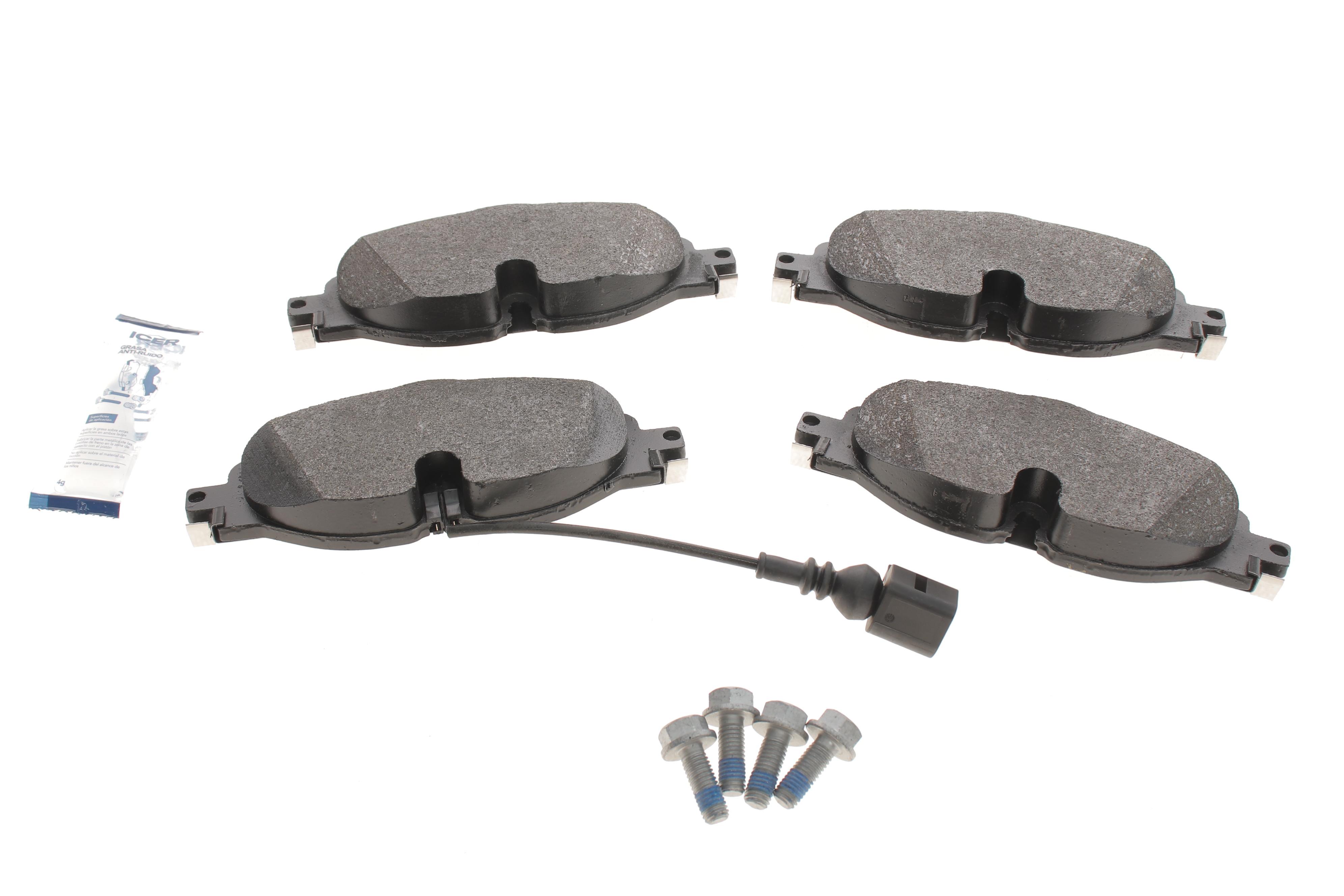 Колодки гальмівні (передні) Audi A3/Q2/Q3/Seat/Skoda Octavia/Kodiaq/VW Golf/Passat B8 12- (+датчик)