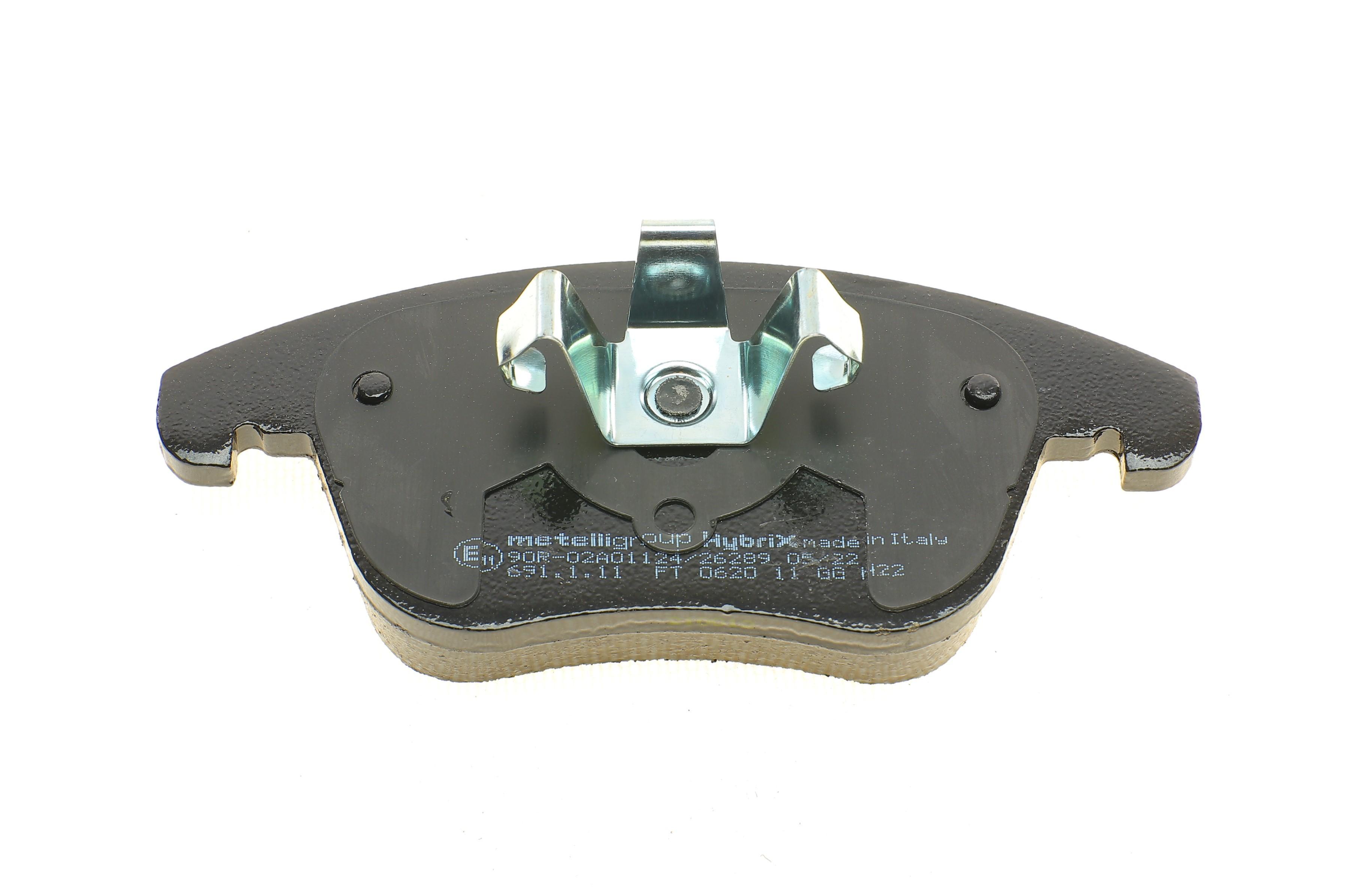 Колодки гальмівні (передні) Audi Q3 11-18/VW Passat B8 14-/Tiguan 07-/Sharan 10- (+датчик)