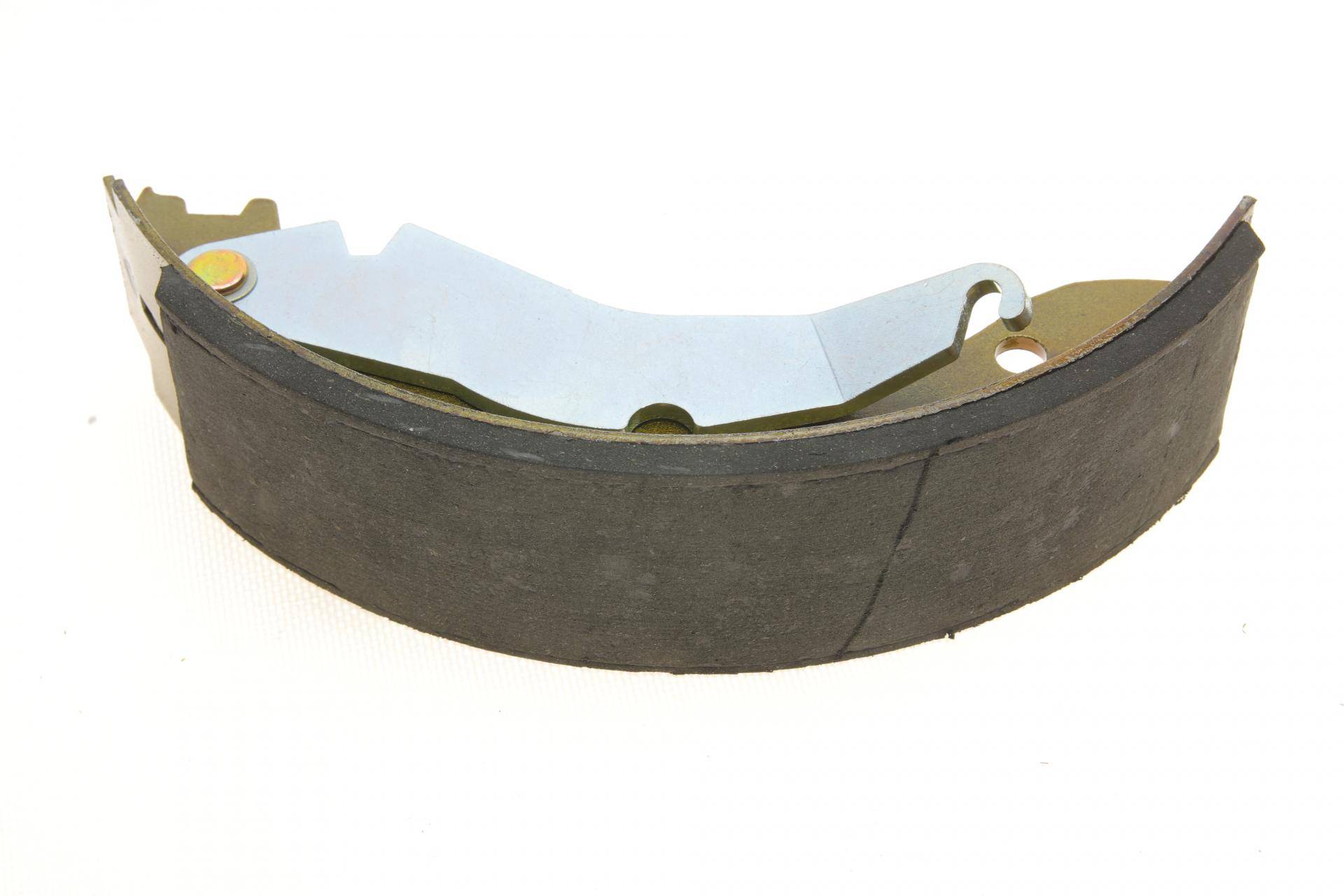 Колодки гальмівні (задні) MB 308-310D (барабанні) (в зборі)