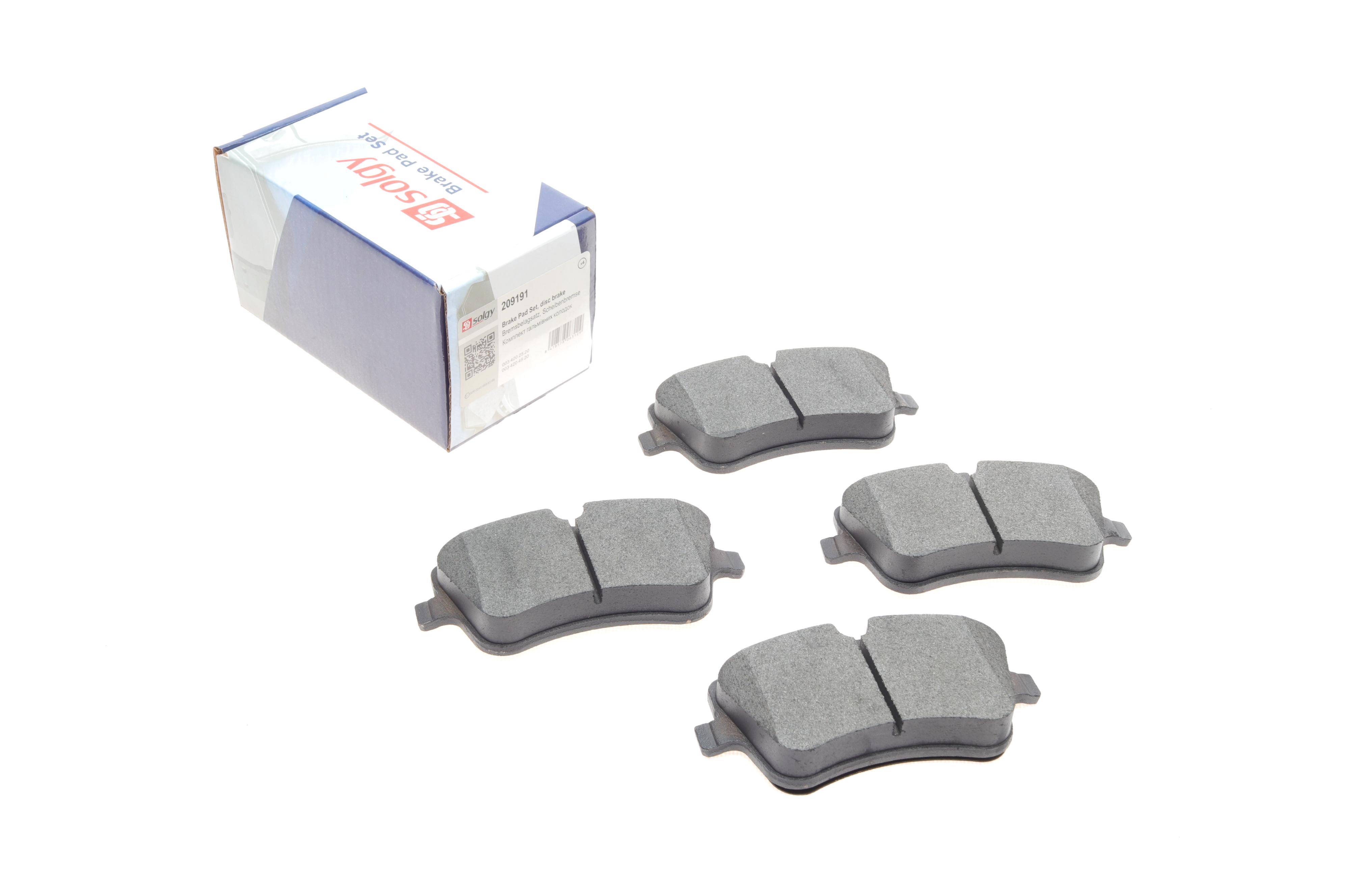 Колодки гальмівні (передні) MB C-class (W203/CL203/S203)/CLK-class (C209)/SLK-class (R171) 00-11