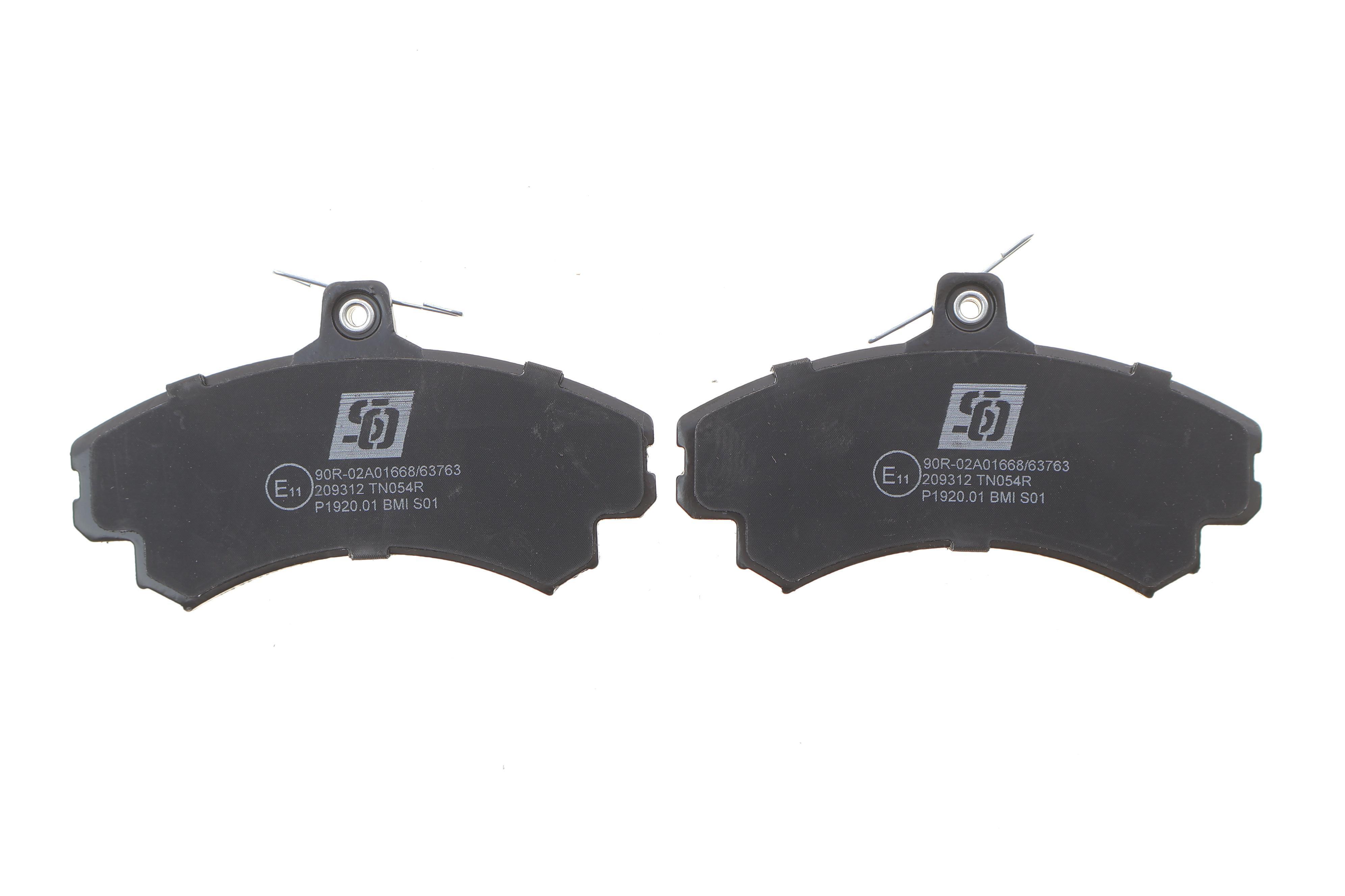 Колодки гальмівні (передні) Mitsubishi Colt 04-12/Carisma/Space Star/Volvo S40/V40 95-06/Smart 04-