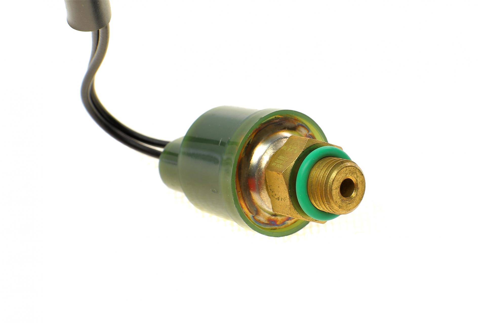 Датчик тиску кондиціонера MB V-class 2.0-2.2 96-03/E-class (W124/S124/A124) 2.0-6.0 93-98