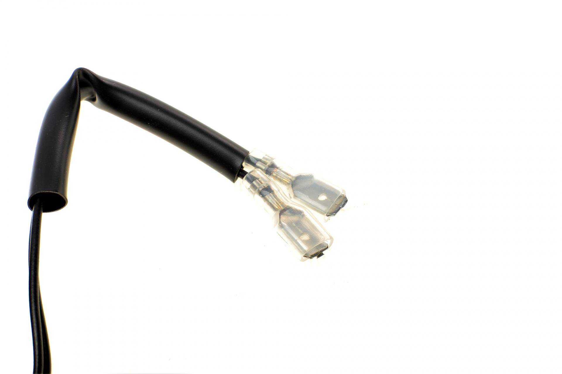 Датчик тиску кондиціонера MB V-class 2.0-2.2 96-03/E-class (W124/S124/A124) 2.0-6.0 93-98