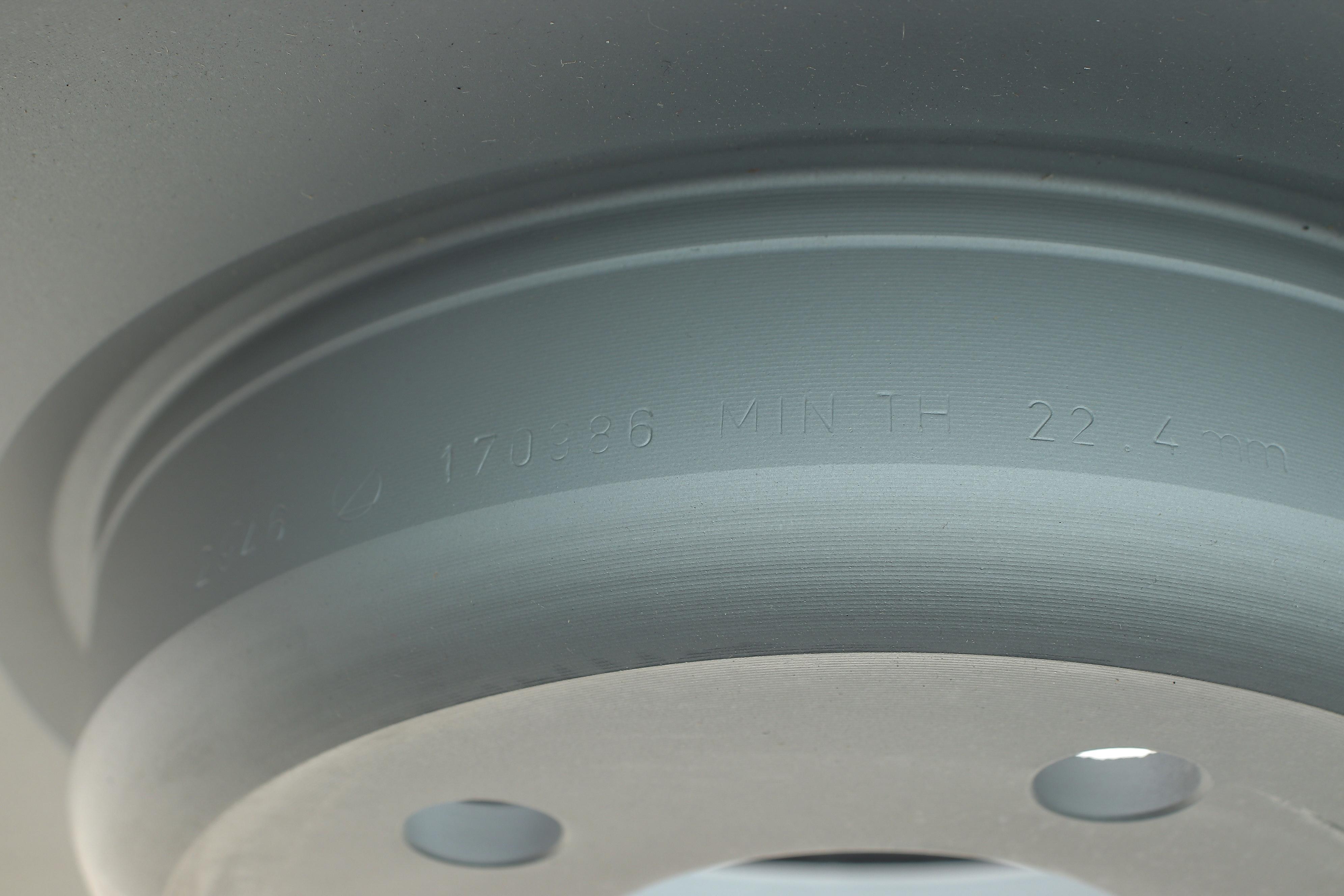 Диск гальмівний (задній) BMW 3 (G20/G30)/5(G31)/6 (G32)/X5 (G05/F95) 17- (345x24) (з покриттям)(вент)