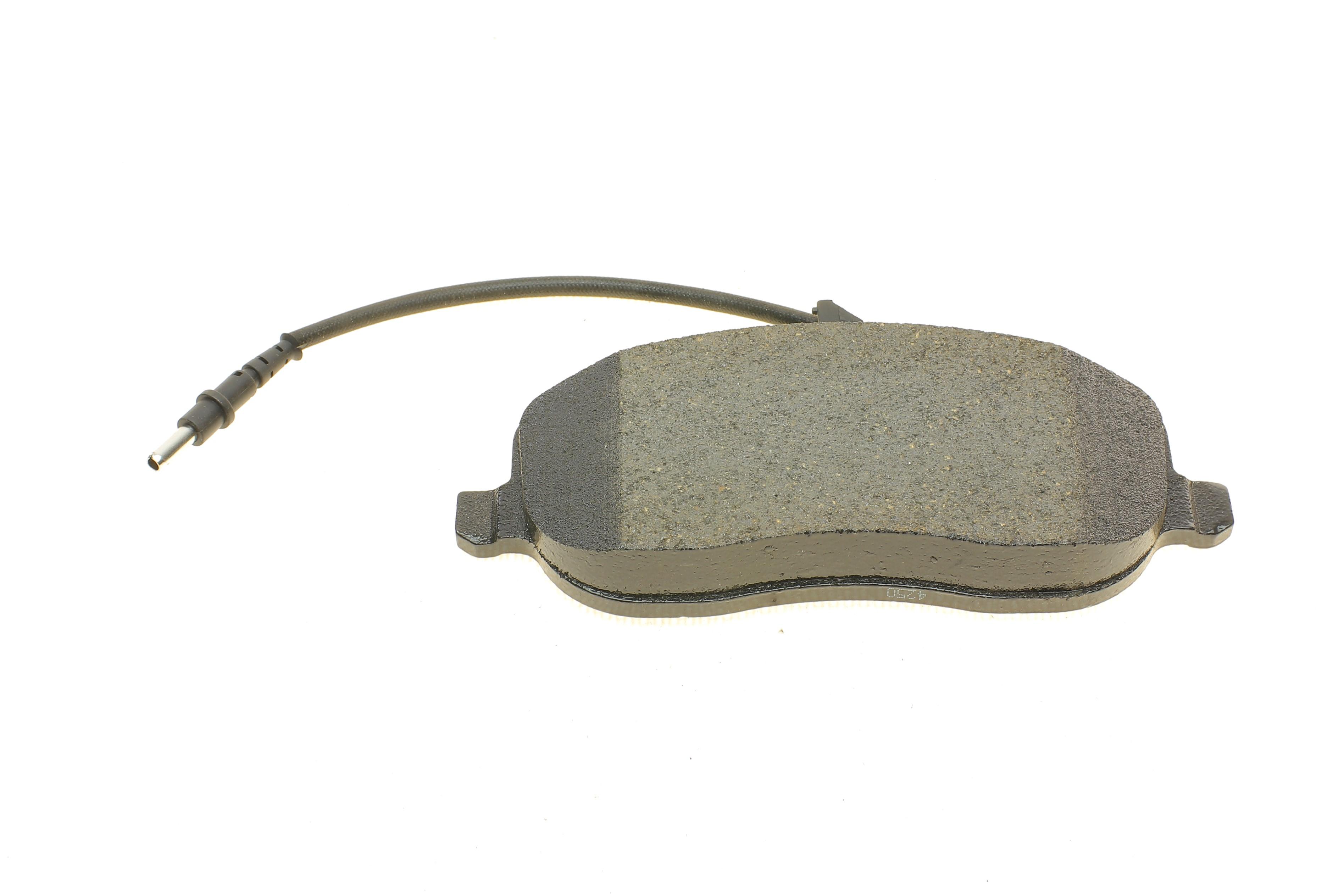 Колодки гальмівні (передні) Citroen C8 02-/Jumpy/Fiat Scudo/Peugeot Expert 95-06/807 02- (+датчики)