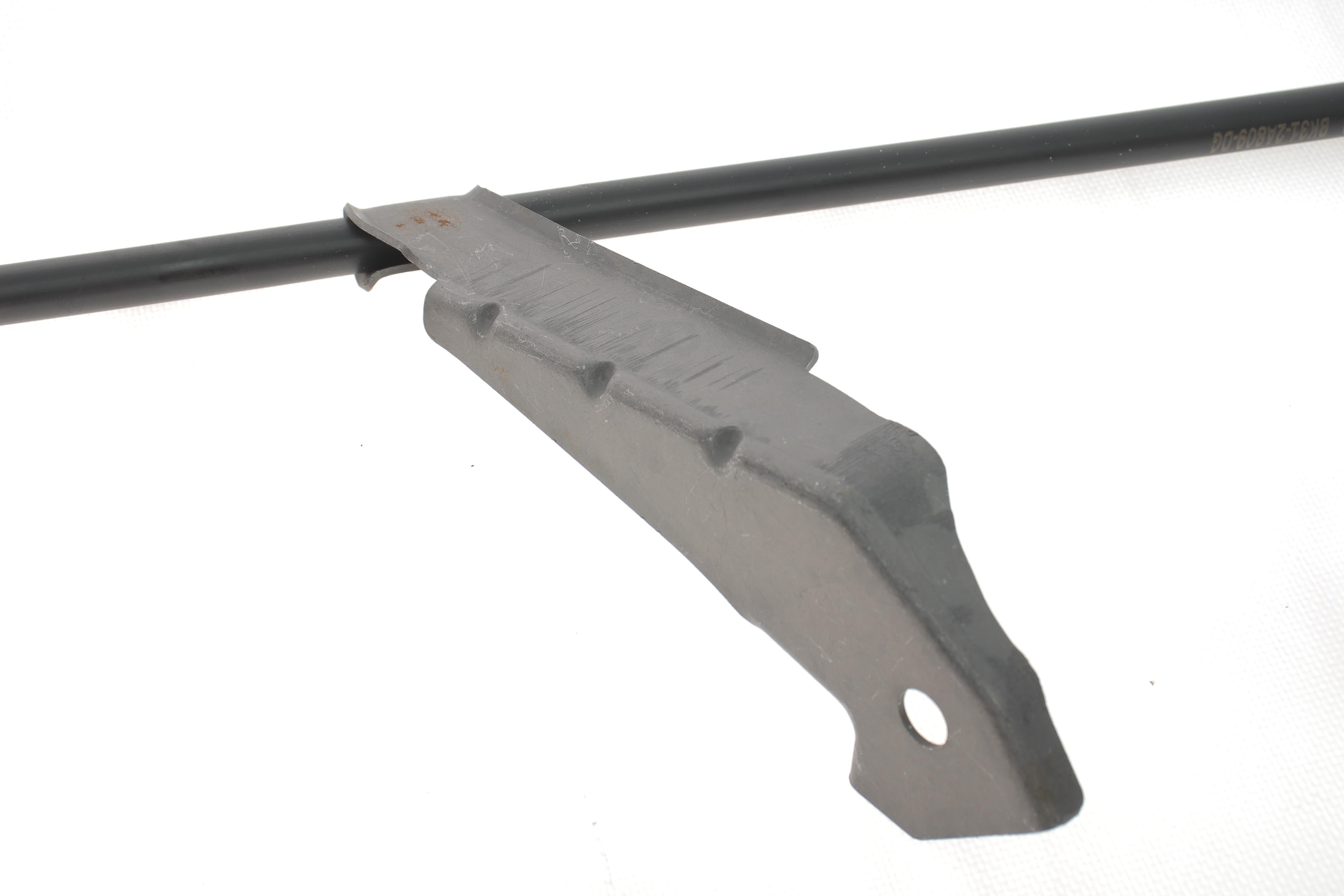 Трос ручника (задній) (L) Ford Transit 14- (спарка)(1562/1343mm)