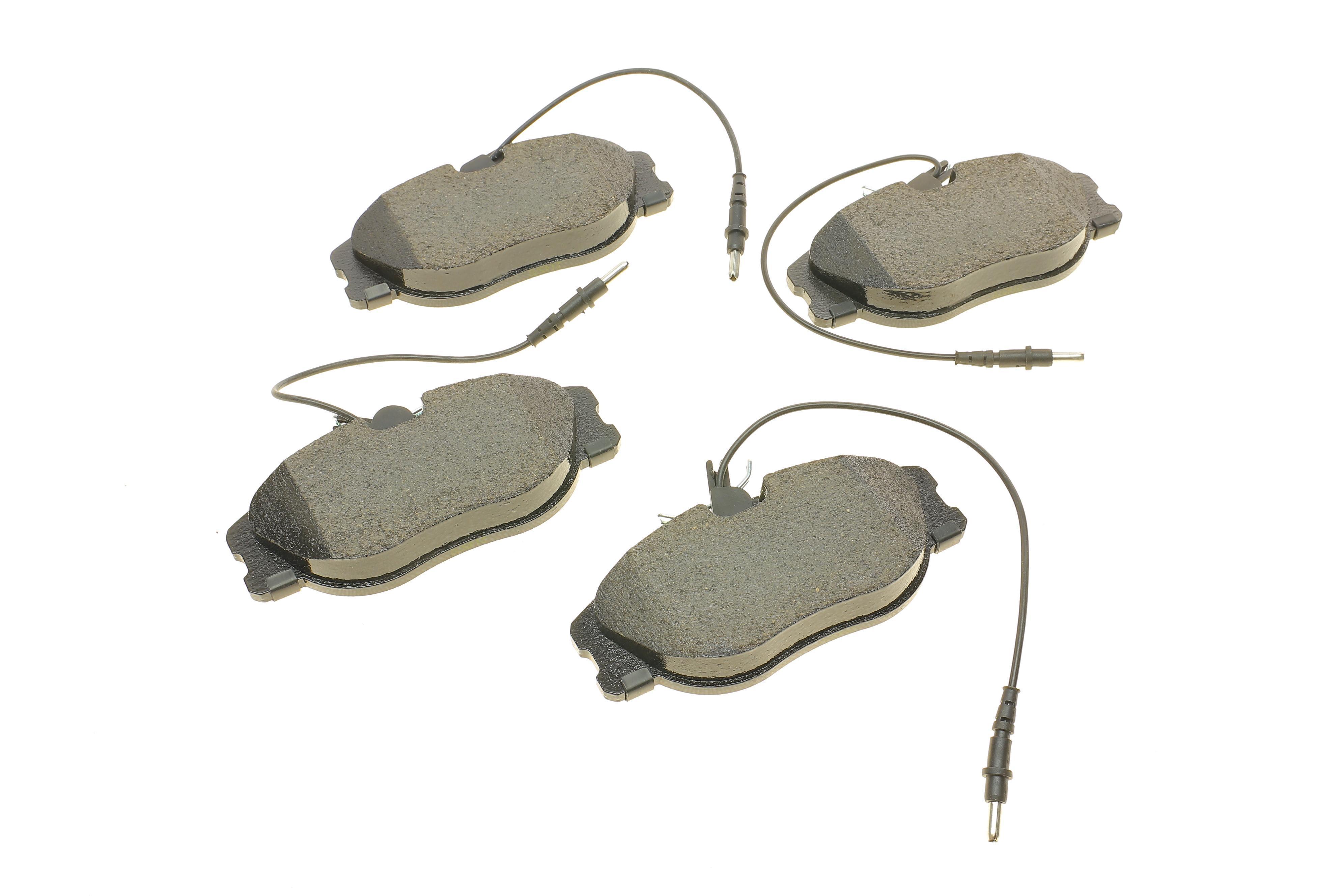 Колодки гальмівні (передні) Citroen Jumpy/Evasion/Fiat Scudo/Peugeot Expert/806 95-06 (+датчики)