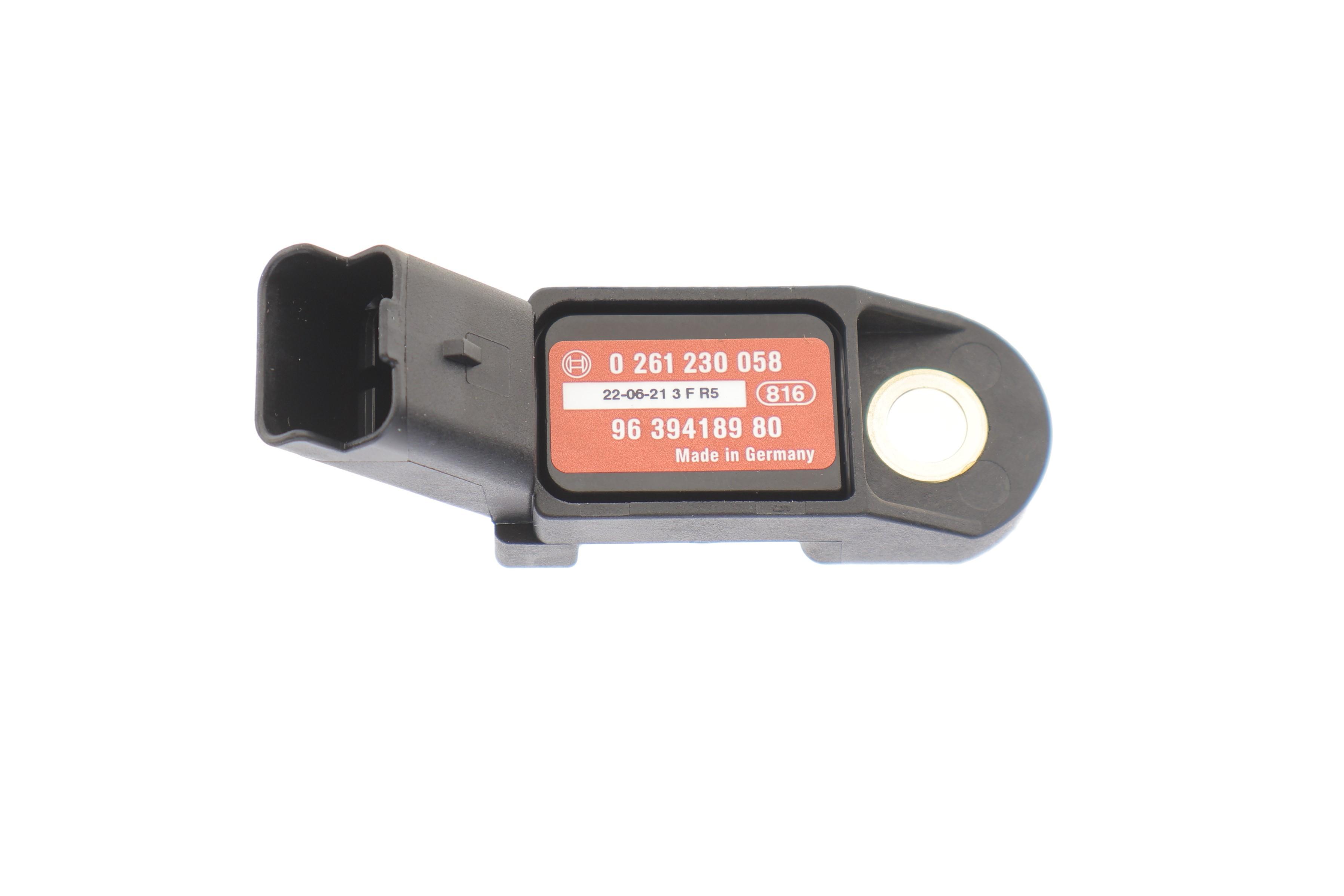 Датчик тиску в впускному колекторі Citroen C4/C5 2.0 16V/3.0 V6 04- знято з постачання