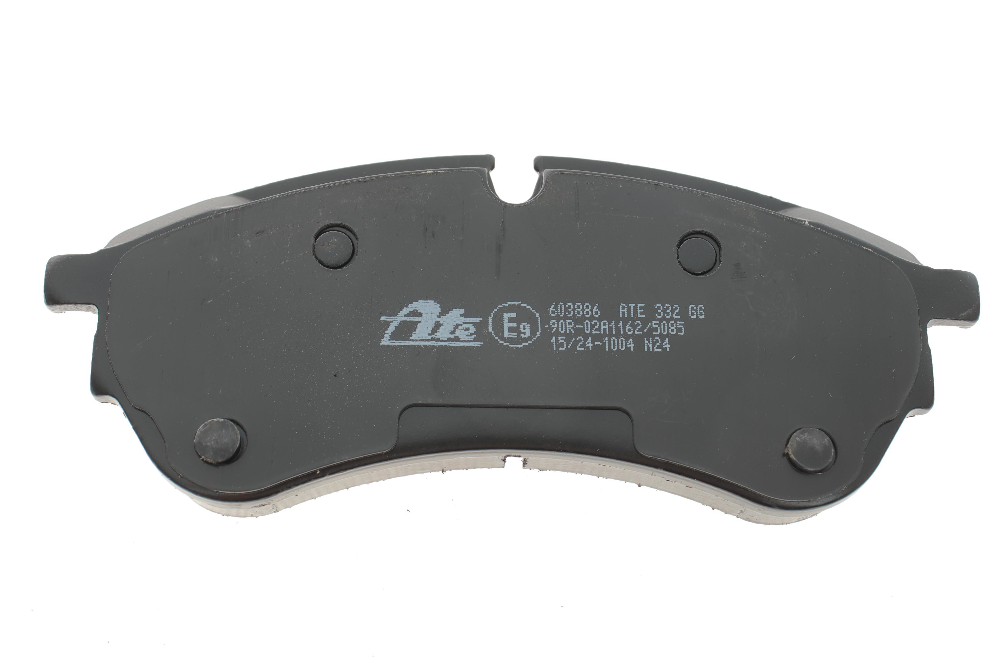 Колодки гальмівні (передні/задні) VW Crafter/MAN TGE 2.0TDI 16-