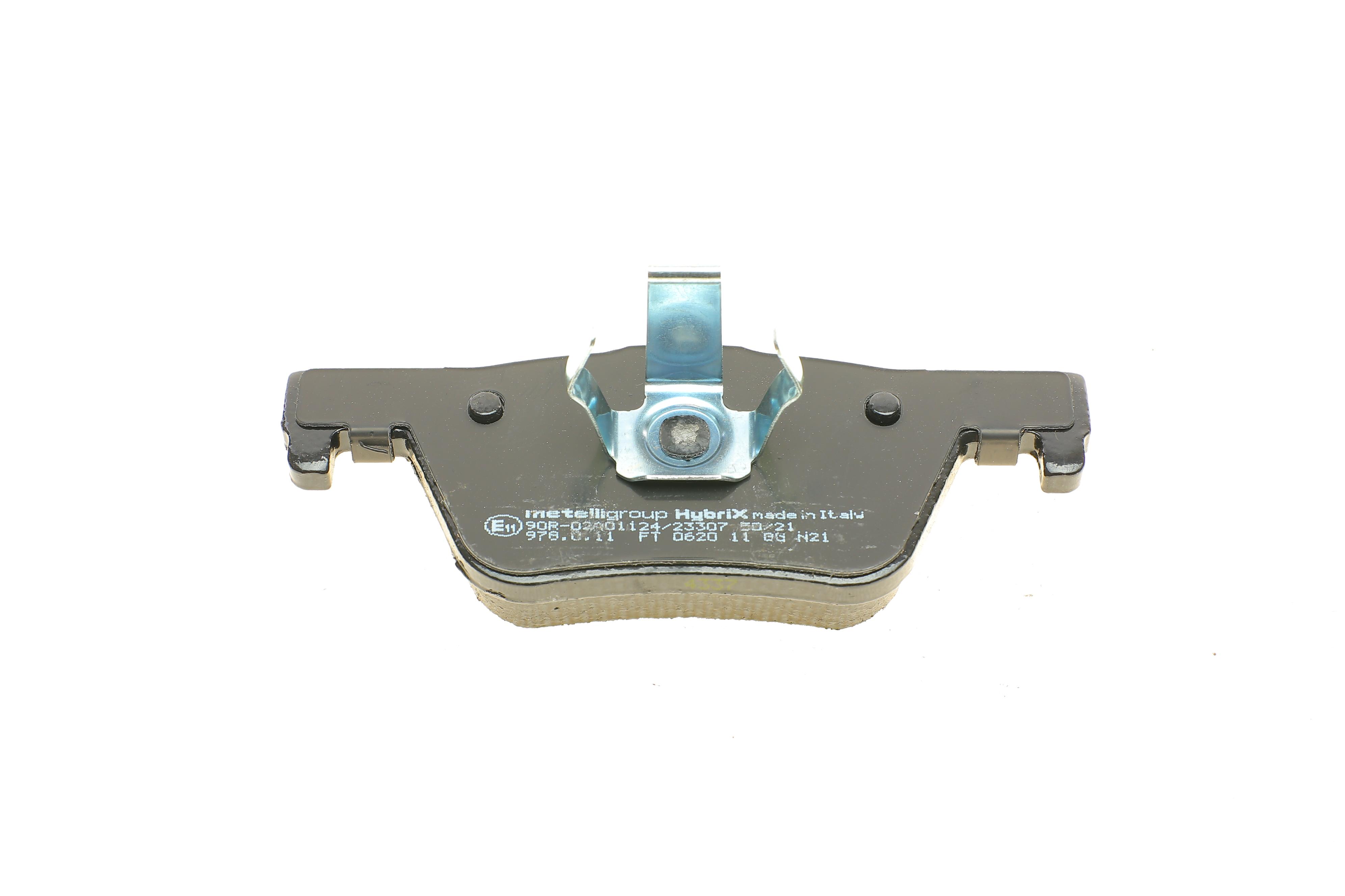 Колодки гальмівні (задні) BMW 1 (F20-21)/2 (F22-23/F27/F45)/3 (F30-31/F34/F80)/4 (F32-33/F36) 11-