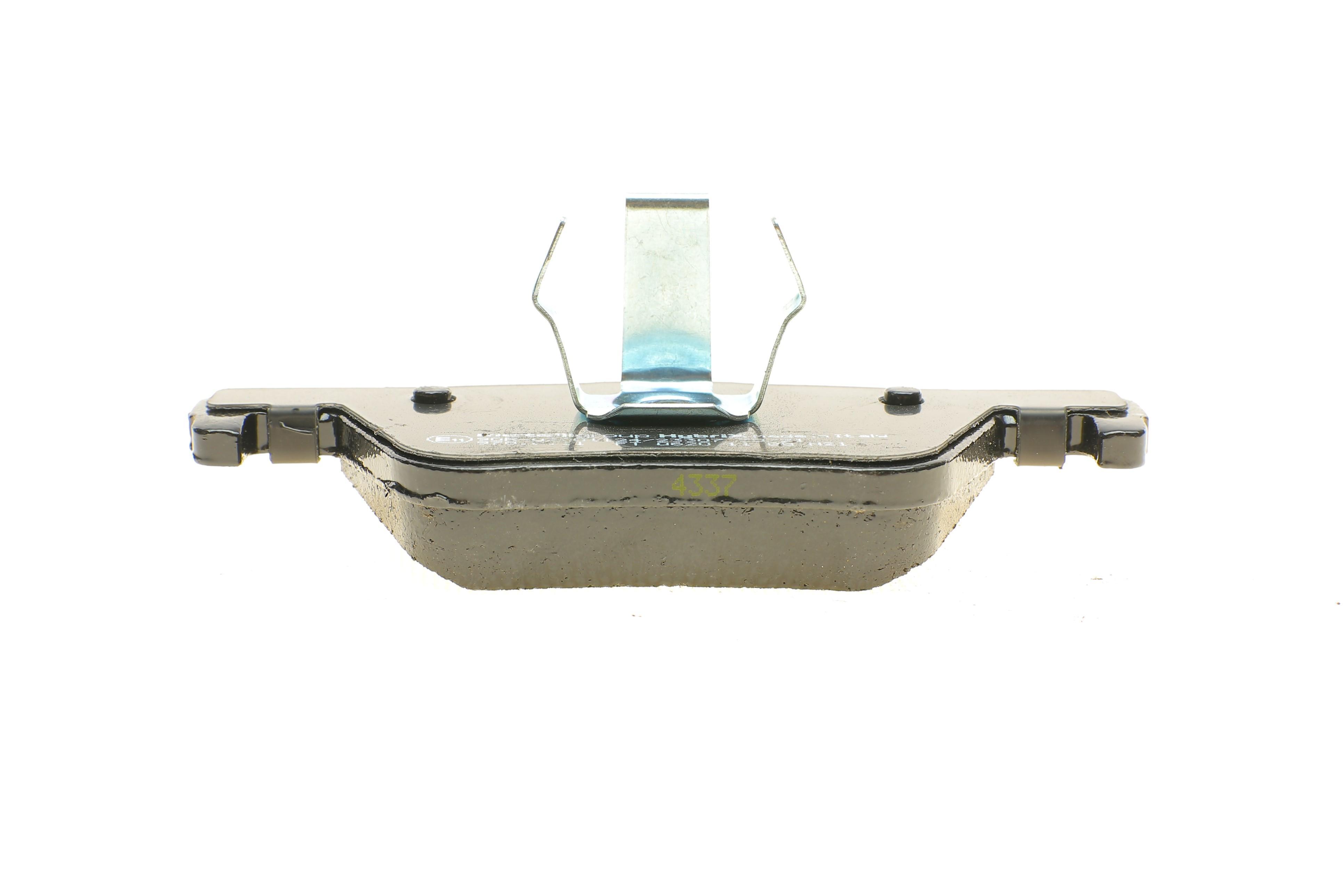 Колодки гальмівні (задні) BMW 1 (F20-21)/2 (F22-23/F27/F45)/3 (F30-31/F34/F80)/4 (F32-33/F36) 11-