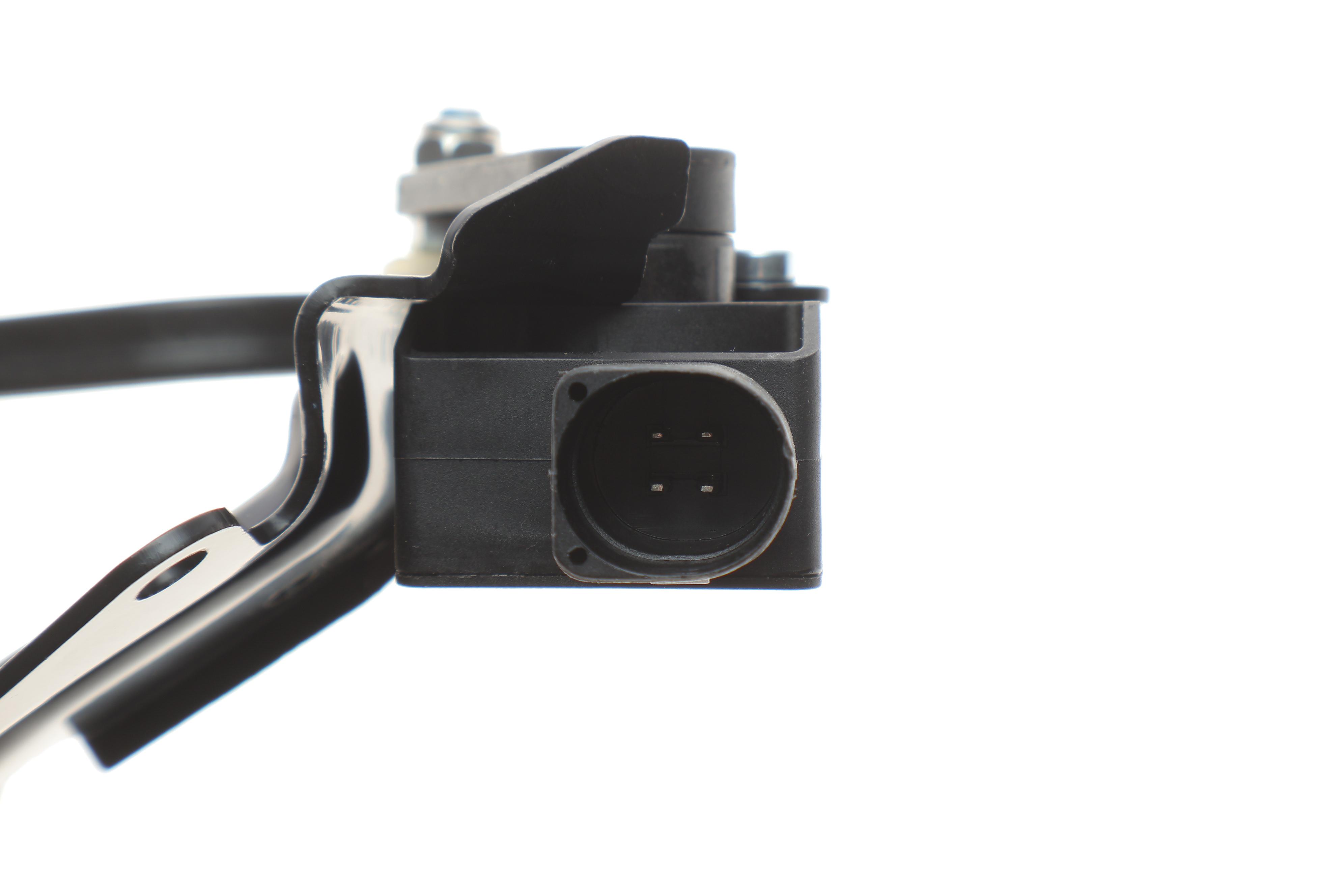 Датчик регулювання кута нахилу фар (задній) Audi A6 04-11 (L) (без пневмо)