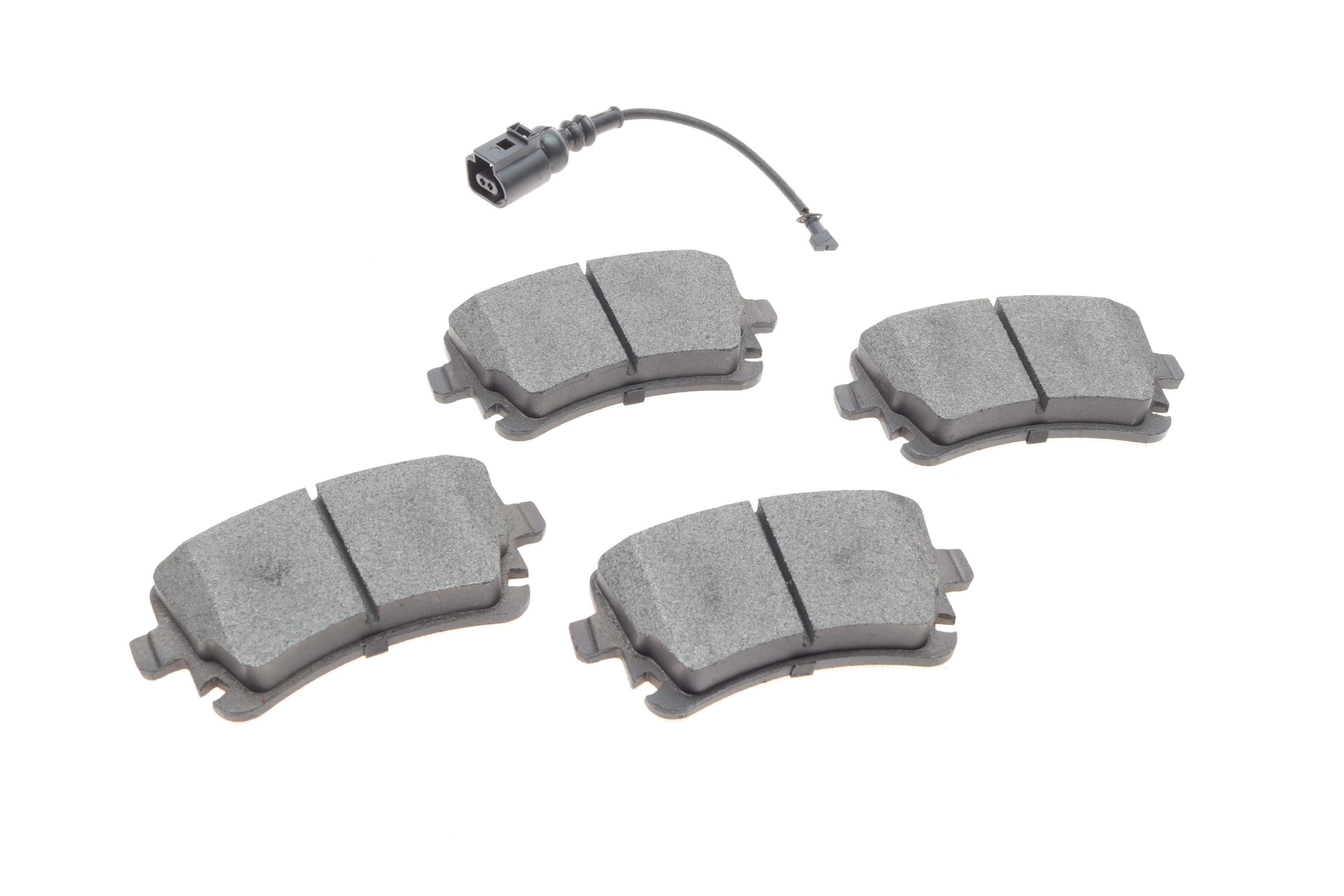 Колодки гальмівні (задні) VW T5 03- (Lucas) (з датчиками)