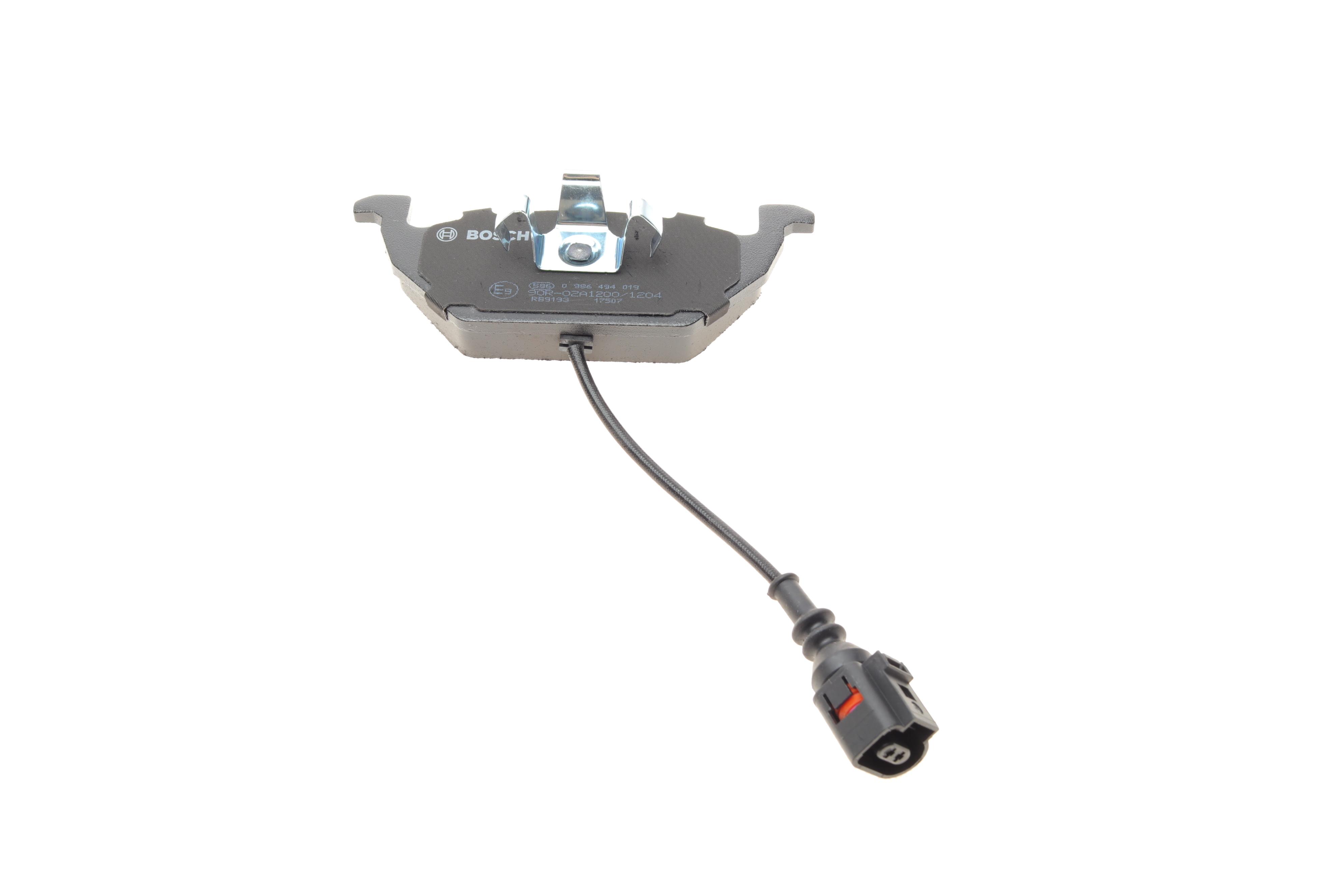 Комплект гальмівних колодок (передніх) Audi A3/Skoda Octavia 96-13/Fabia 99-/VW Caddy/Golf 96-15 (+датчик)