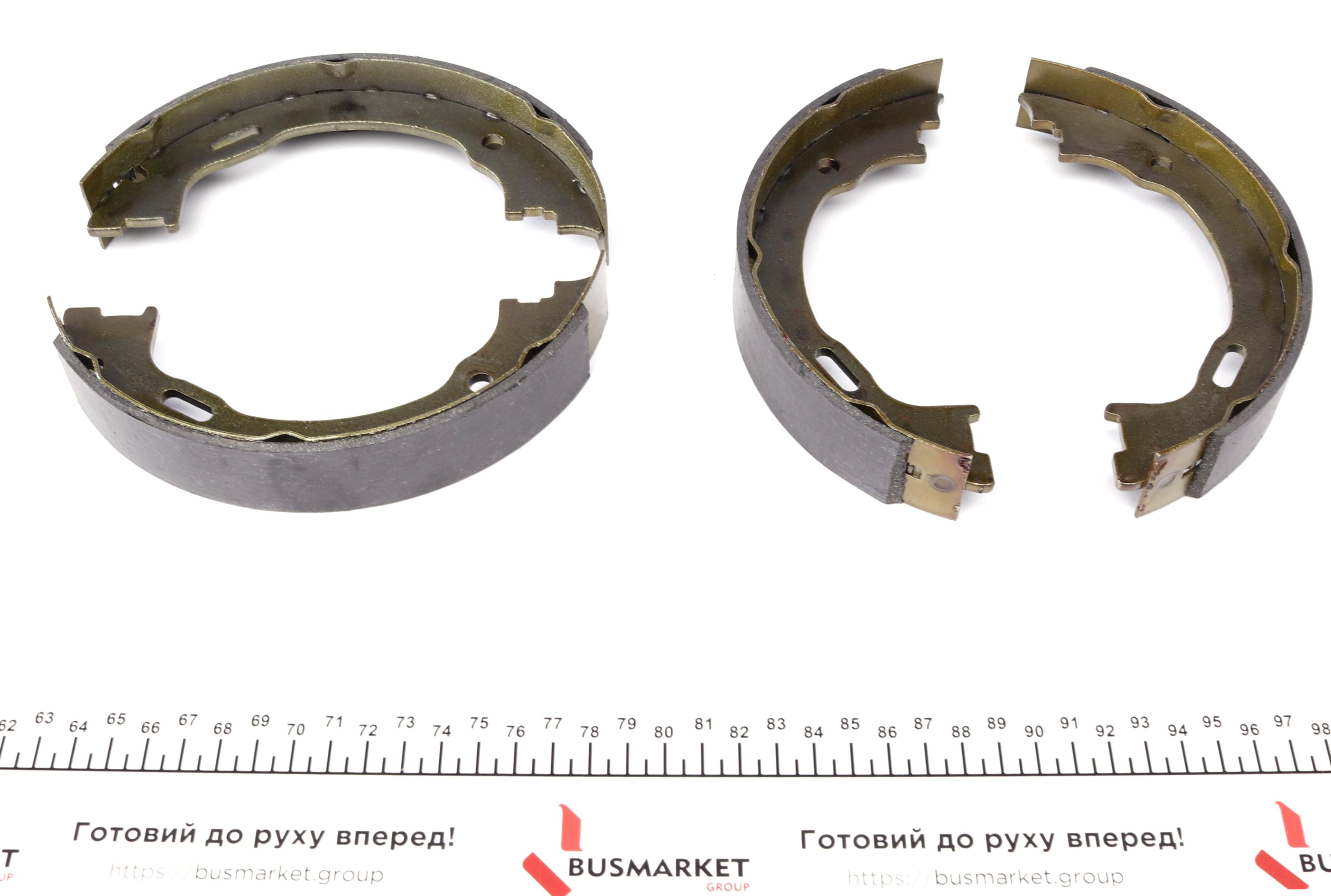 Колодки ручника MB M-class (W163)/Chrysler 300 98- (183x31)