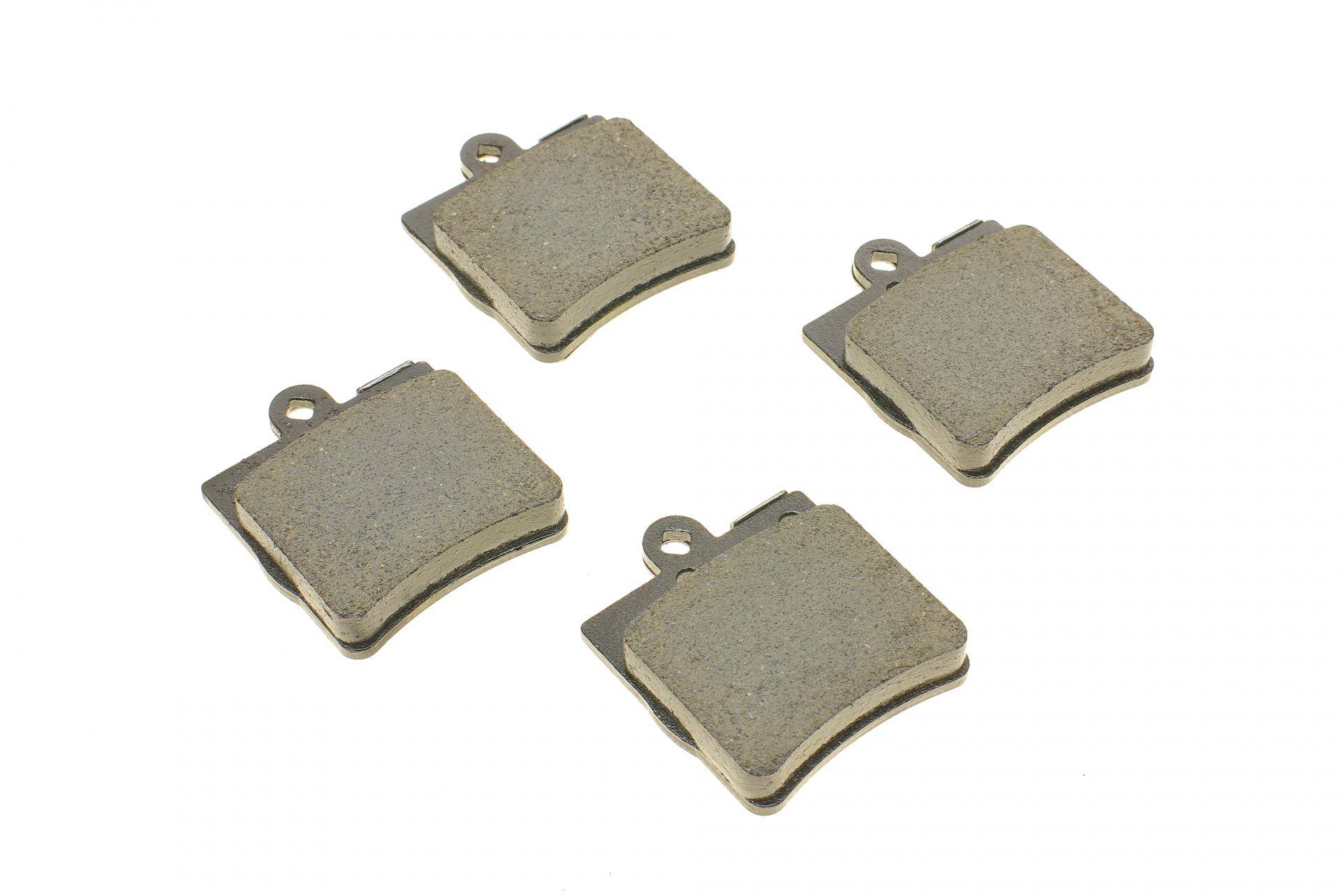 Колодки гальмівні (задні) MB (W202/S202/W203/S203/CL203/C208/C209/S124/W210/R170/R171) 93-11