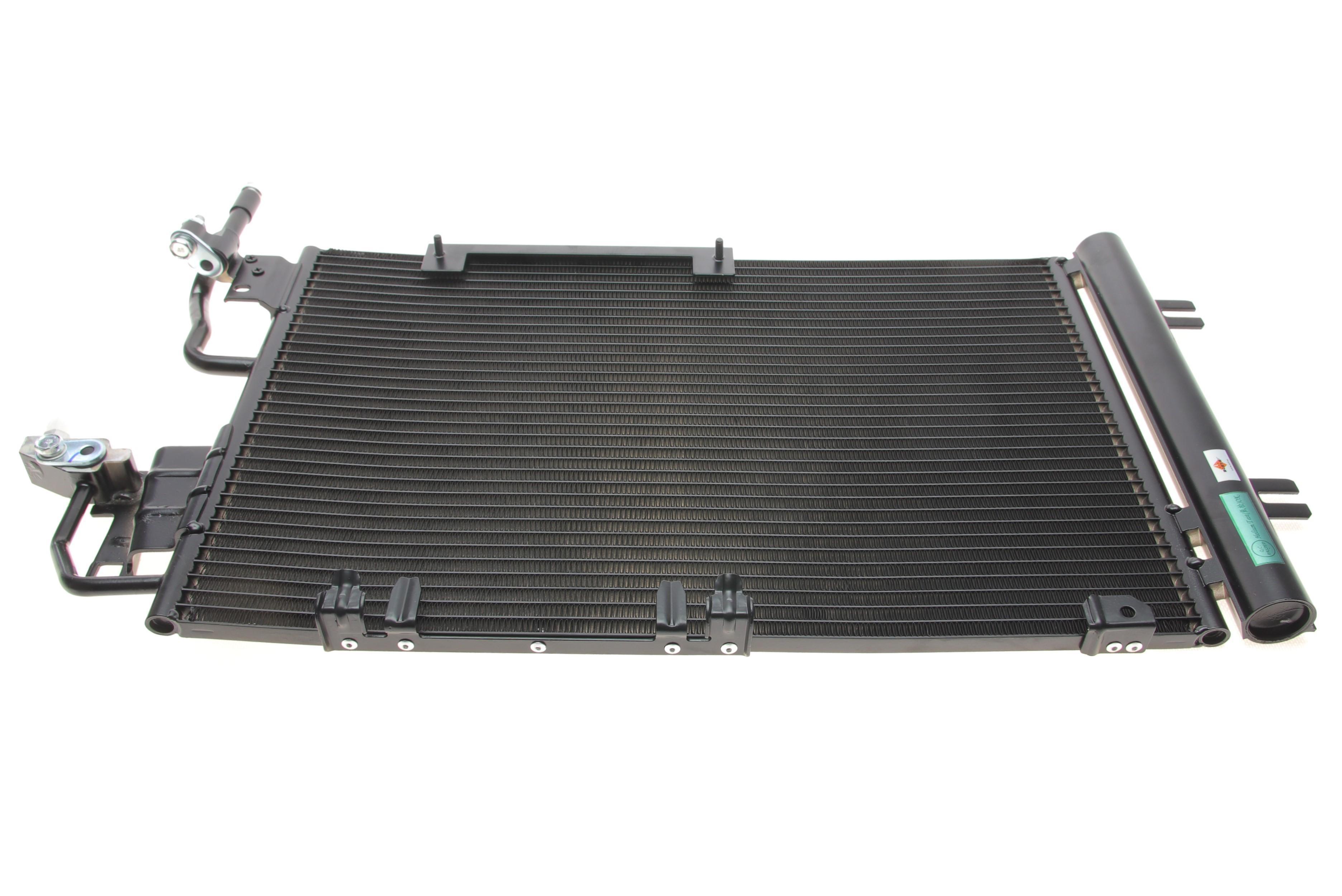 Радіатор кондиціонера Opel Astra/Zafira 1.3D/2.0 04-