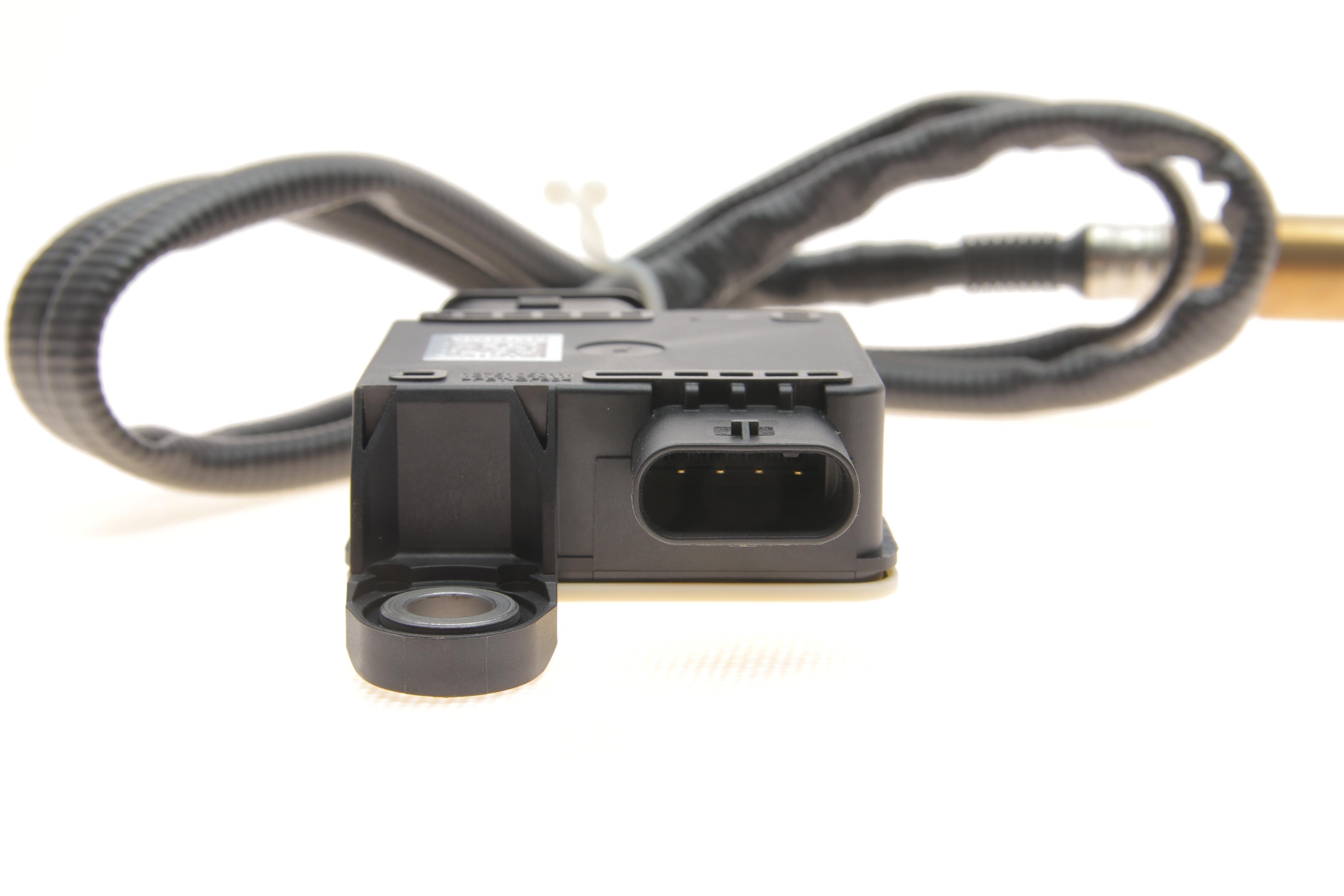 Датчик оксидів азоту (NOx) MB Sprinter 906/907/910 06- OM622/OM642/OM651/OM654