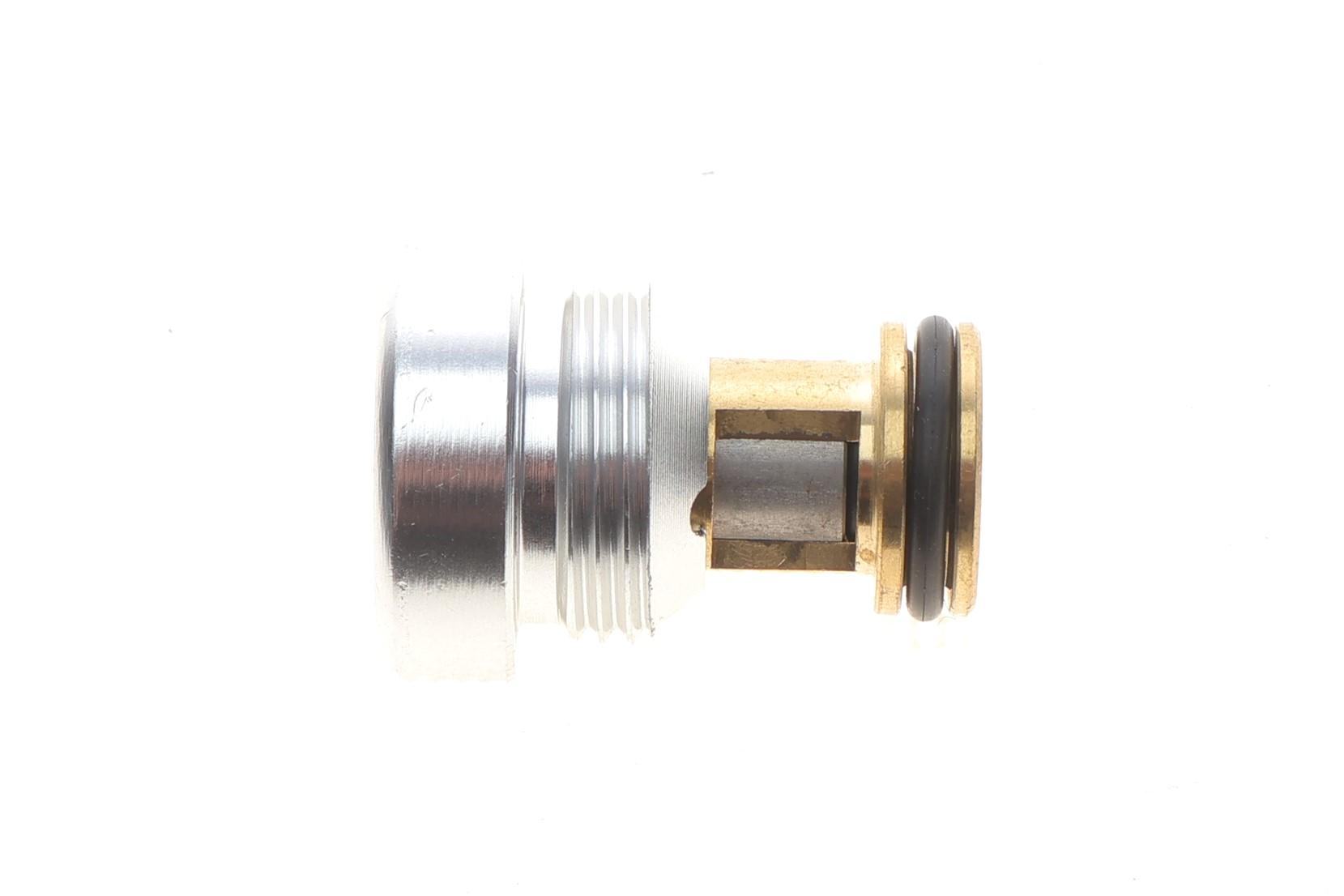 Датчик тиску оливи Audi A4/A5/A6/A7/A8/VW Passat B5 2.4-3.2 95-12