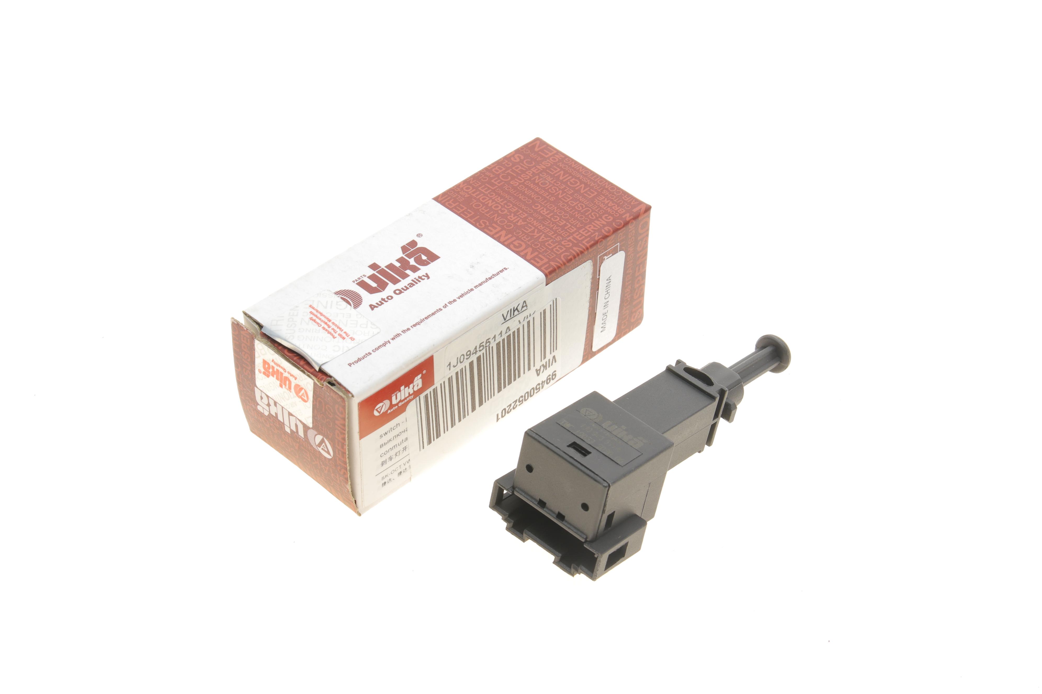 Датчик педалі гальма VW T5 1.9-3.2 V6 95- (4 конт.)