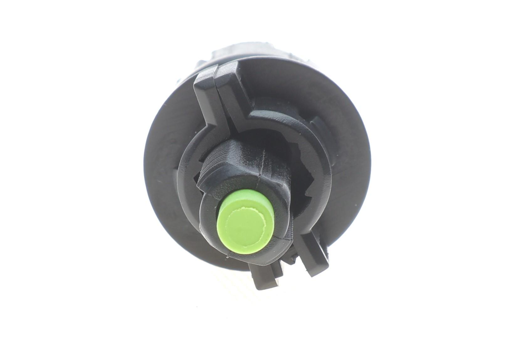 Датчик увімкнення заднього ходу Honda Accord/Civic/CR-V/FR-V/Jazz 00-