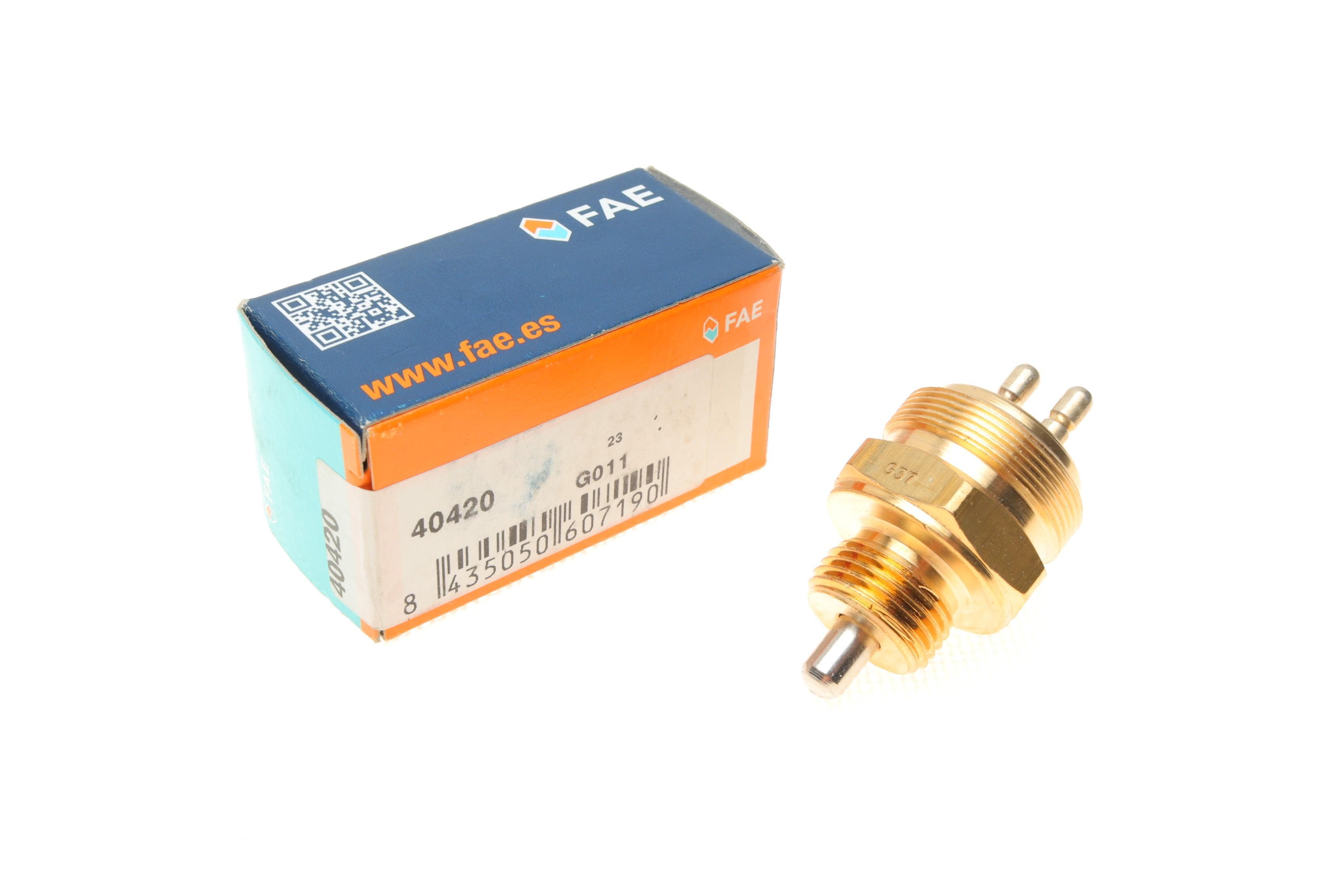 Датчик увімкнення заднього ходу MB Sprinter 901-904 (M18x1.5)