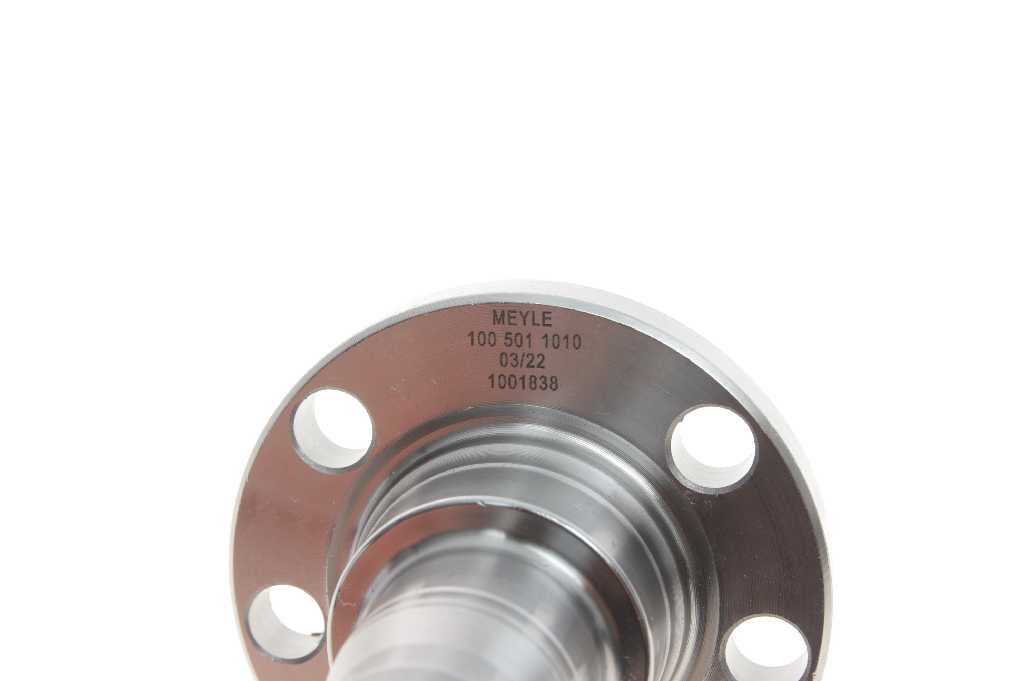 Кулак поворотний (цапфа) VW Passat 73-99 (задній)