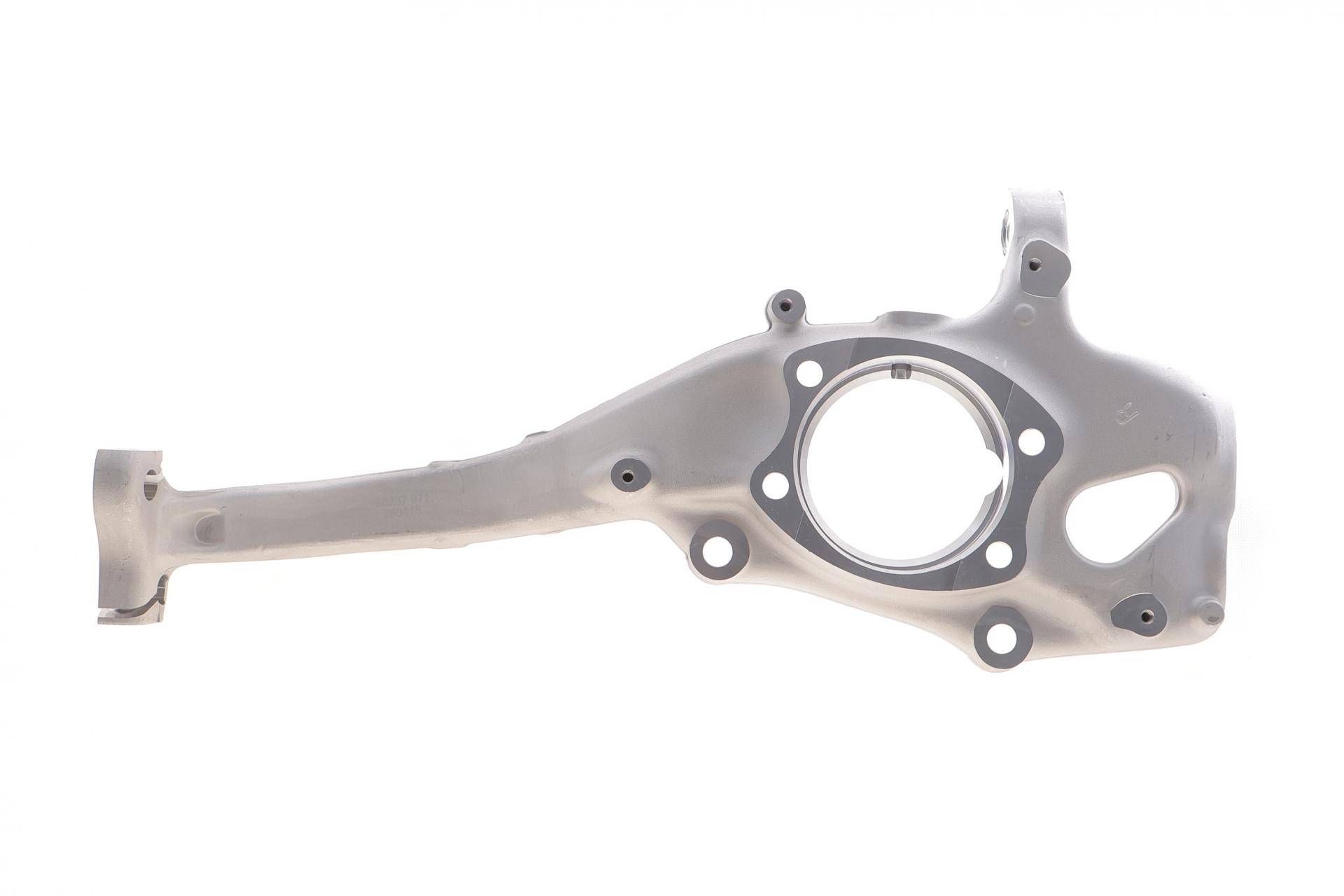 Кулак поворотний (цапфа) Audi A4/Q5 07-17 (R)