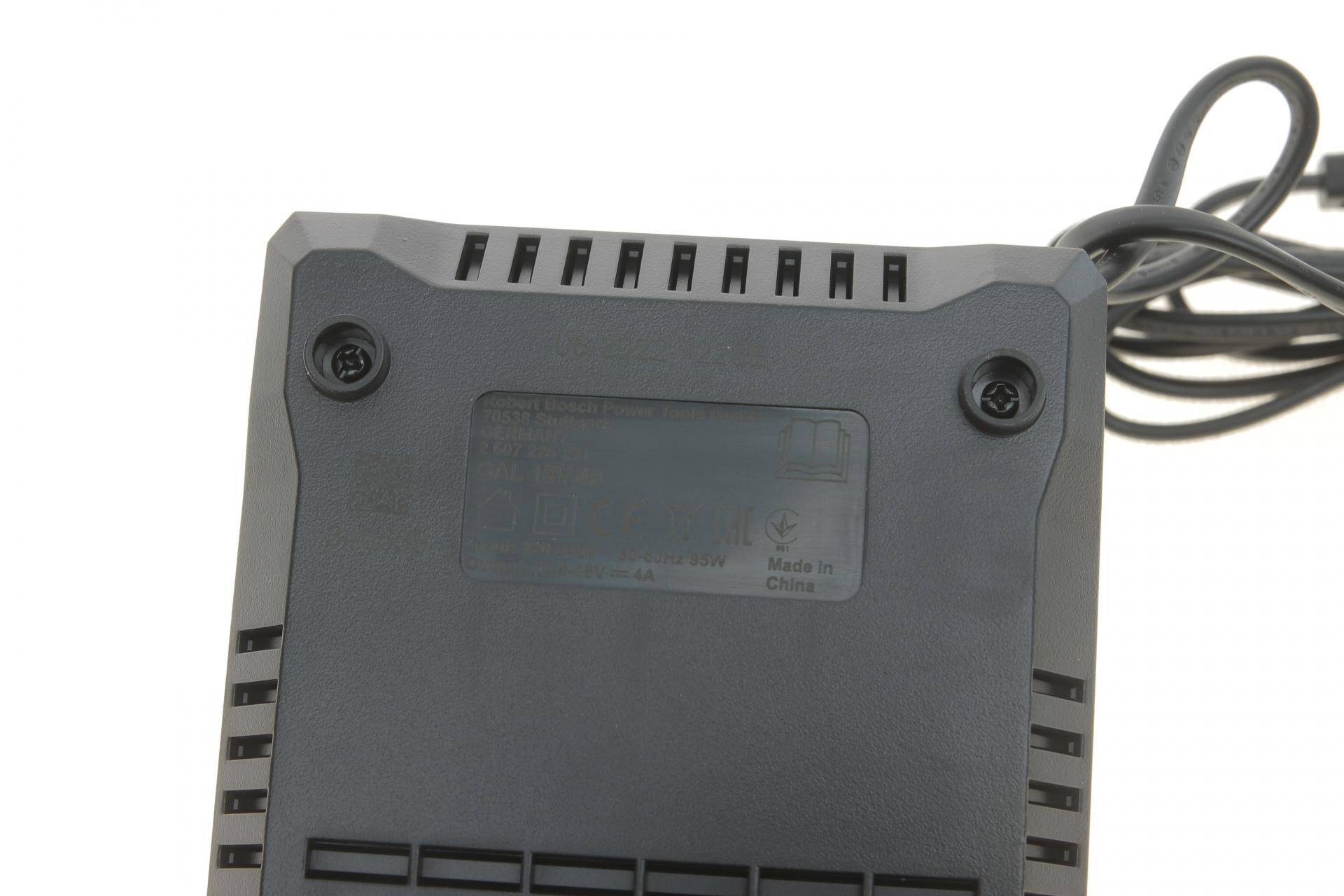 Зарядний пристрій для акумулятора інструменту GAL 18V-40 Li-Ion 3.0-6.0А/год