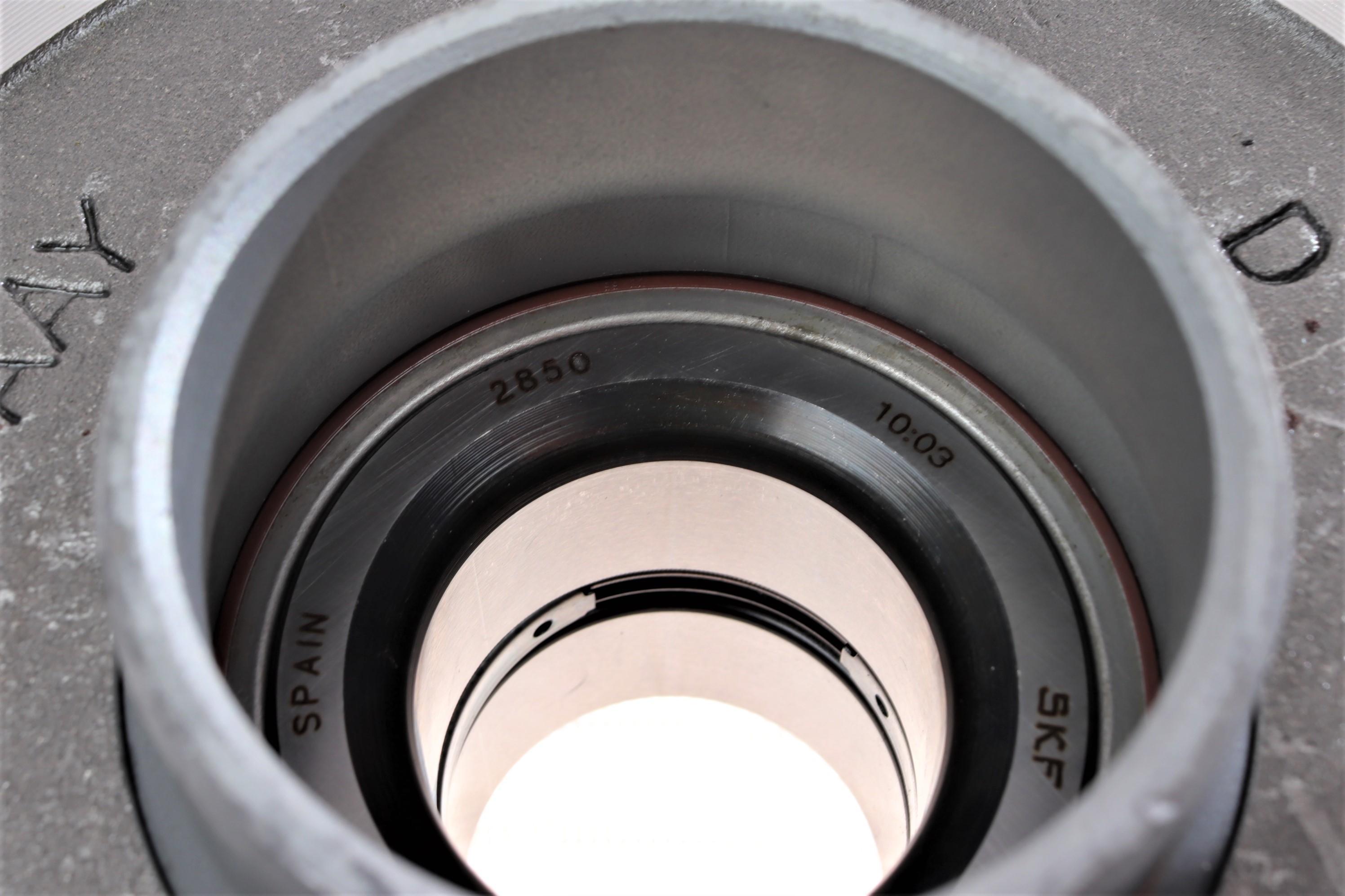 Підшипник маточини (задньої) Ford Transit 00-04 FWD