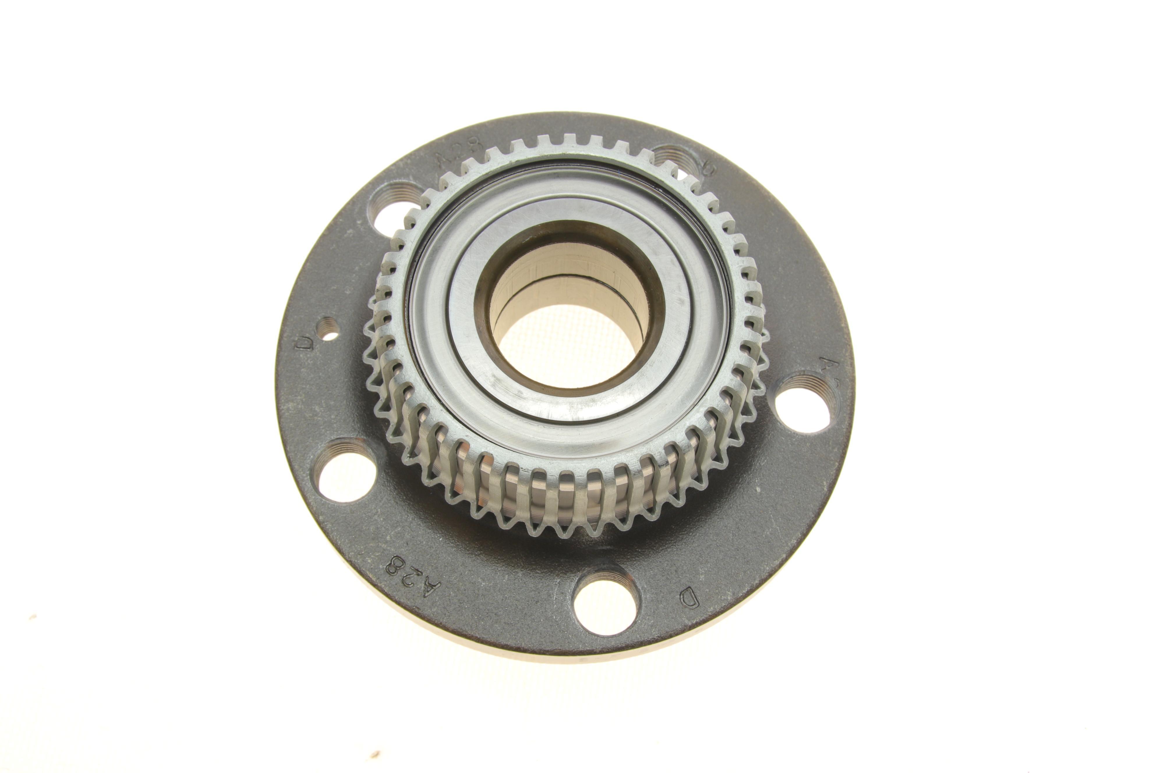 Підшипник маточини (задньої) Skoda Roomster 06-/Octavia 96-10/VW Golf 97-05 (+ABS)(к-кт)