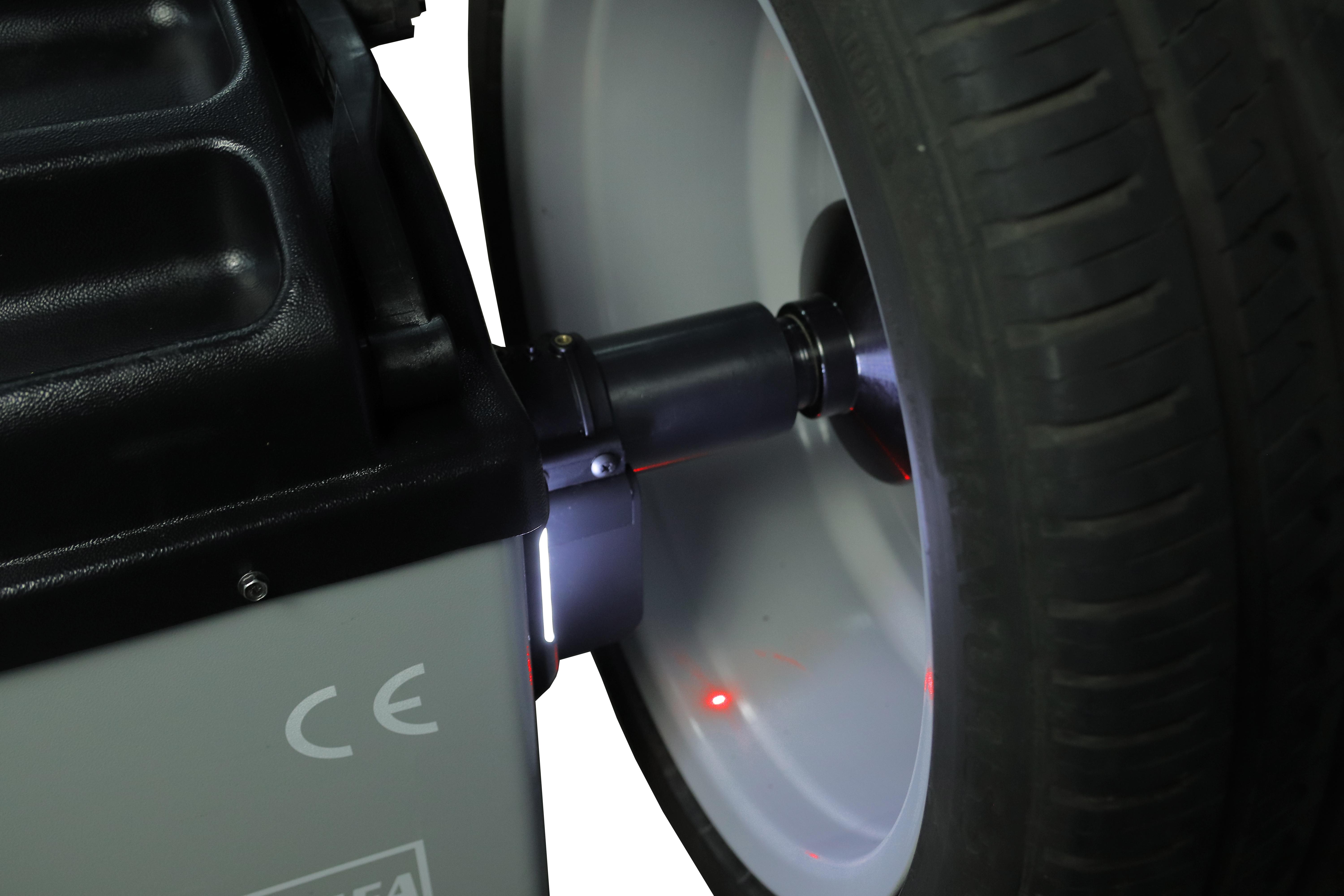 Стенд балансувальний для колес MM-HC1024FA